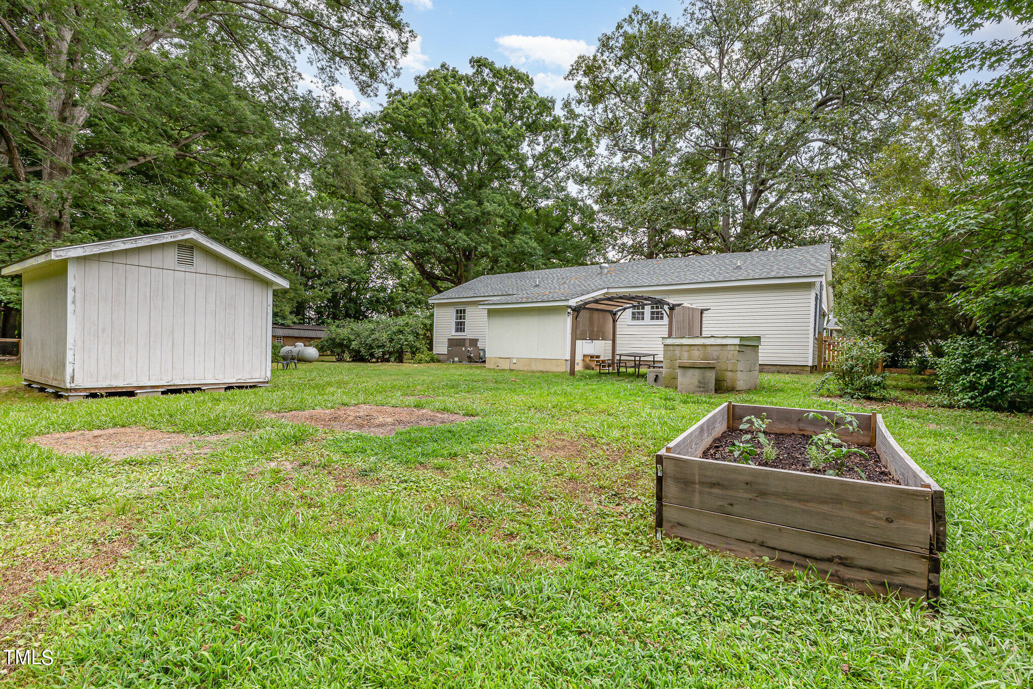9432 Seven Paths Road