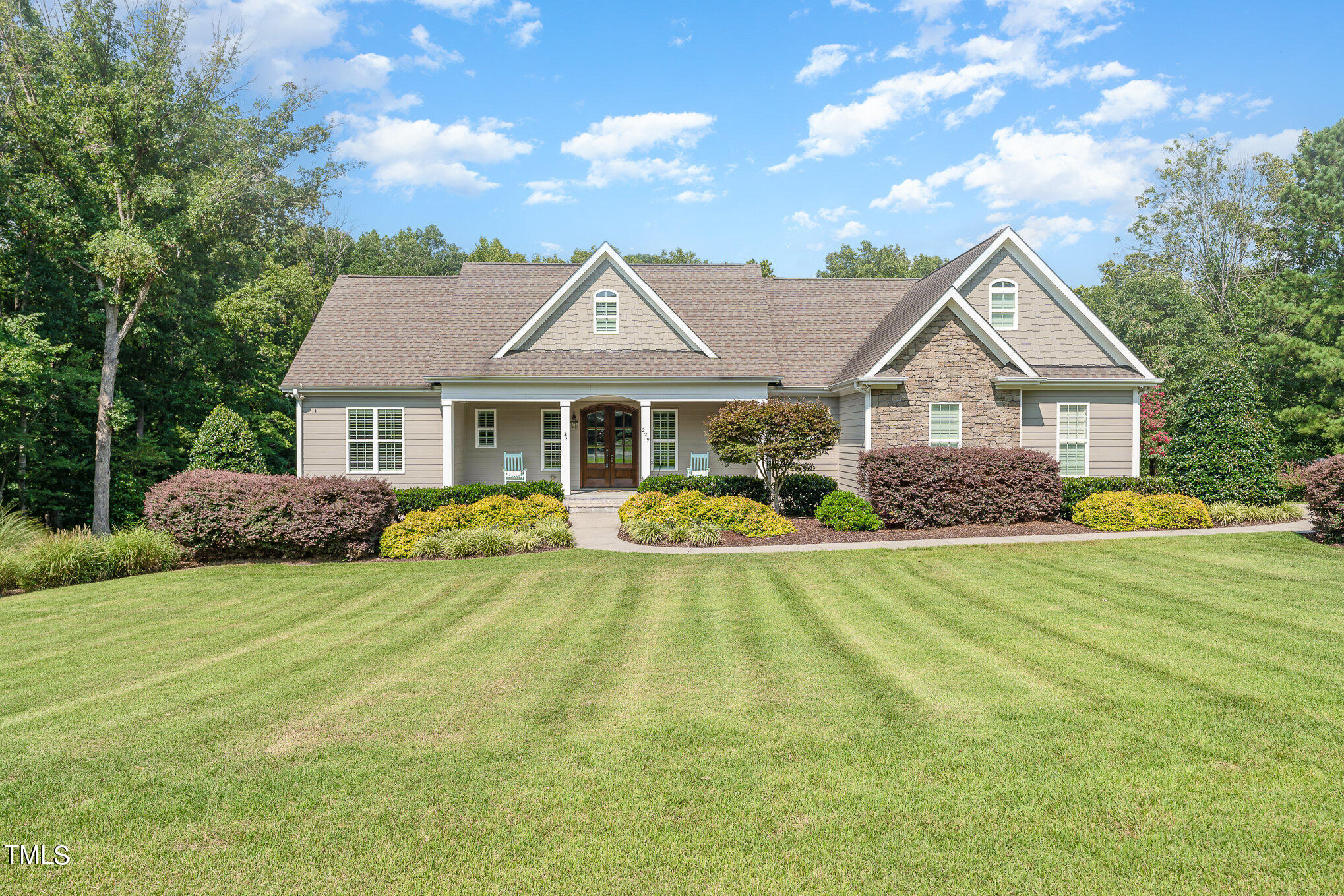 229 Robbins Road