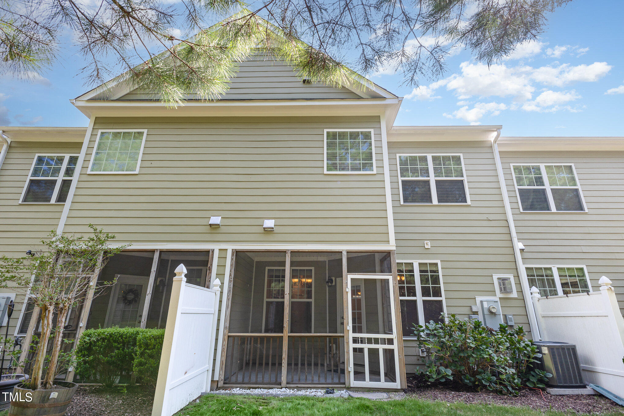 3859 Wild Meadow Lane