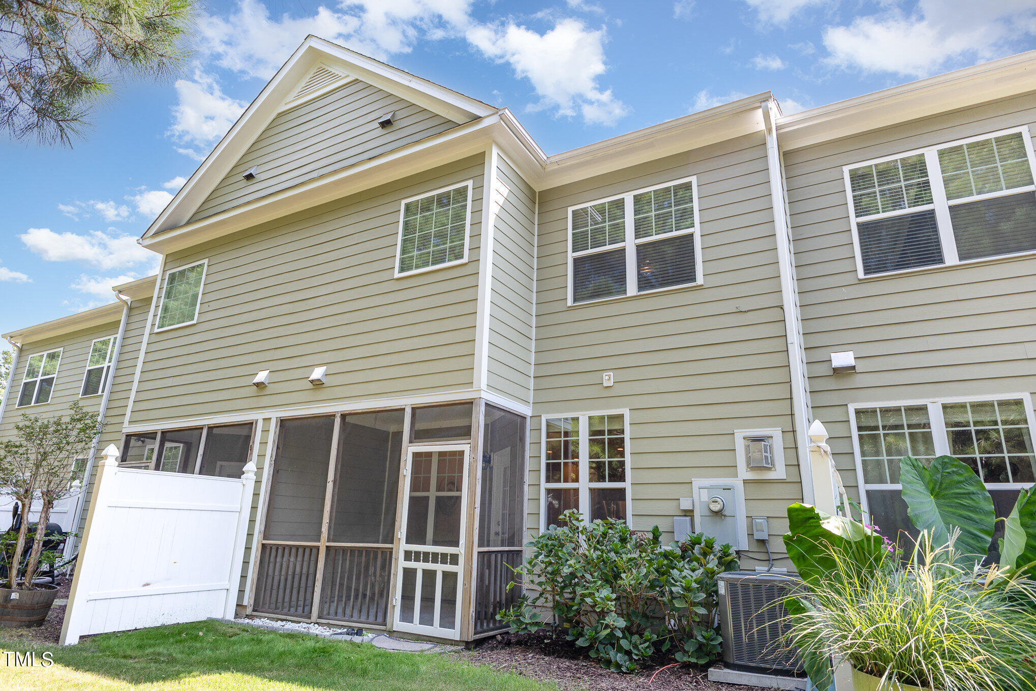 3859 Wild Meadow Lane