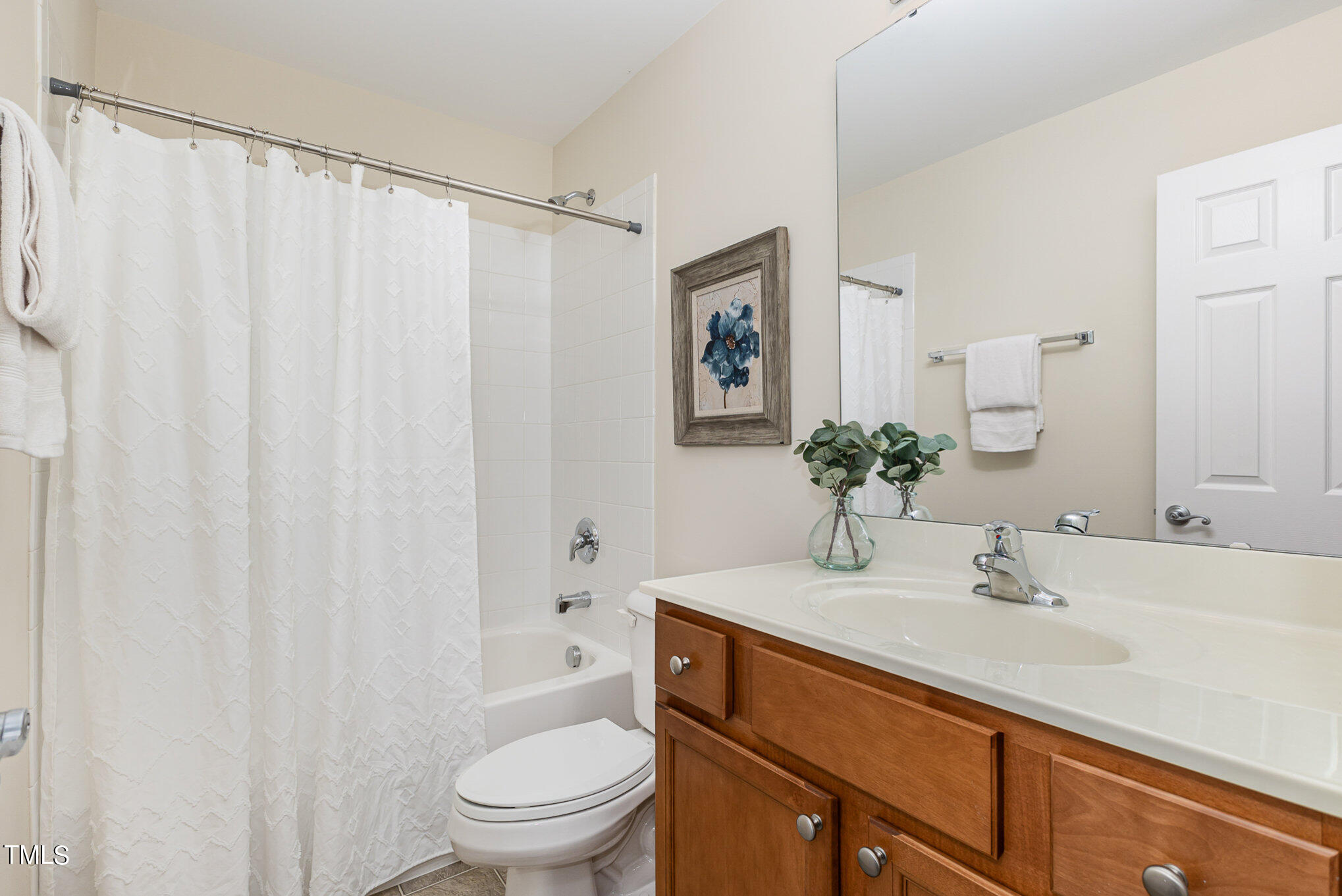 8109 Upper Lake Drive