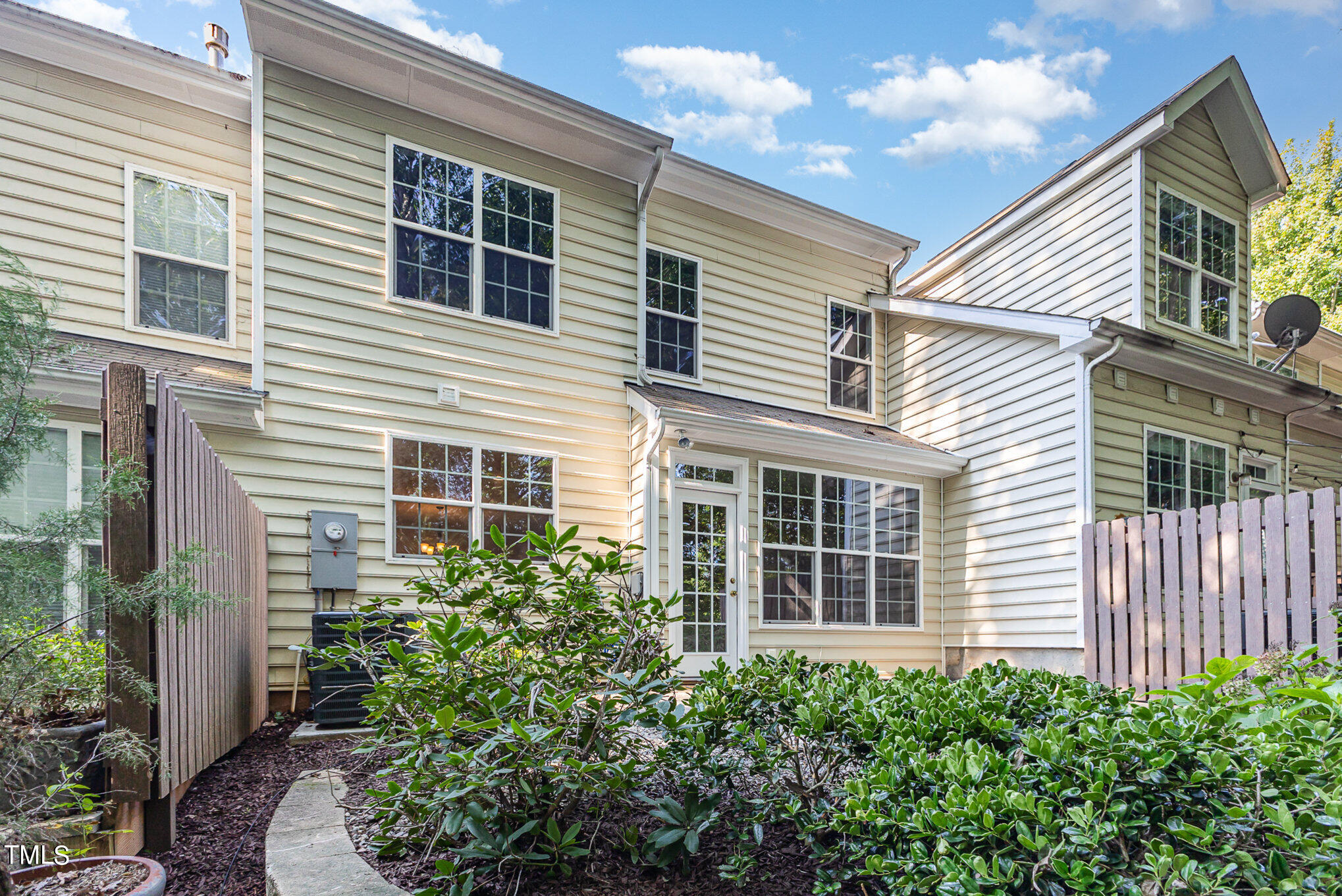 8109 Upper Lake Drive