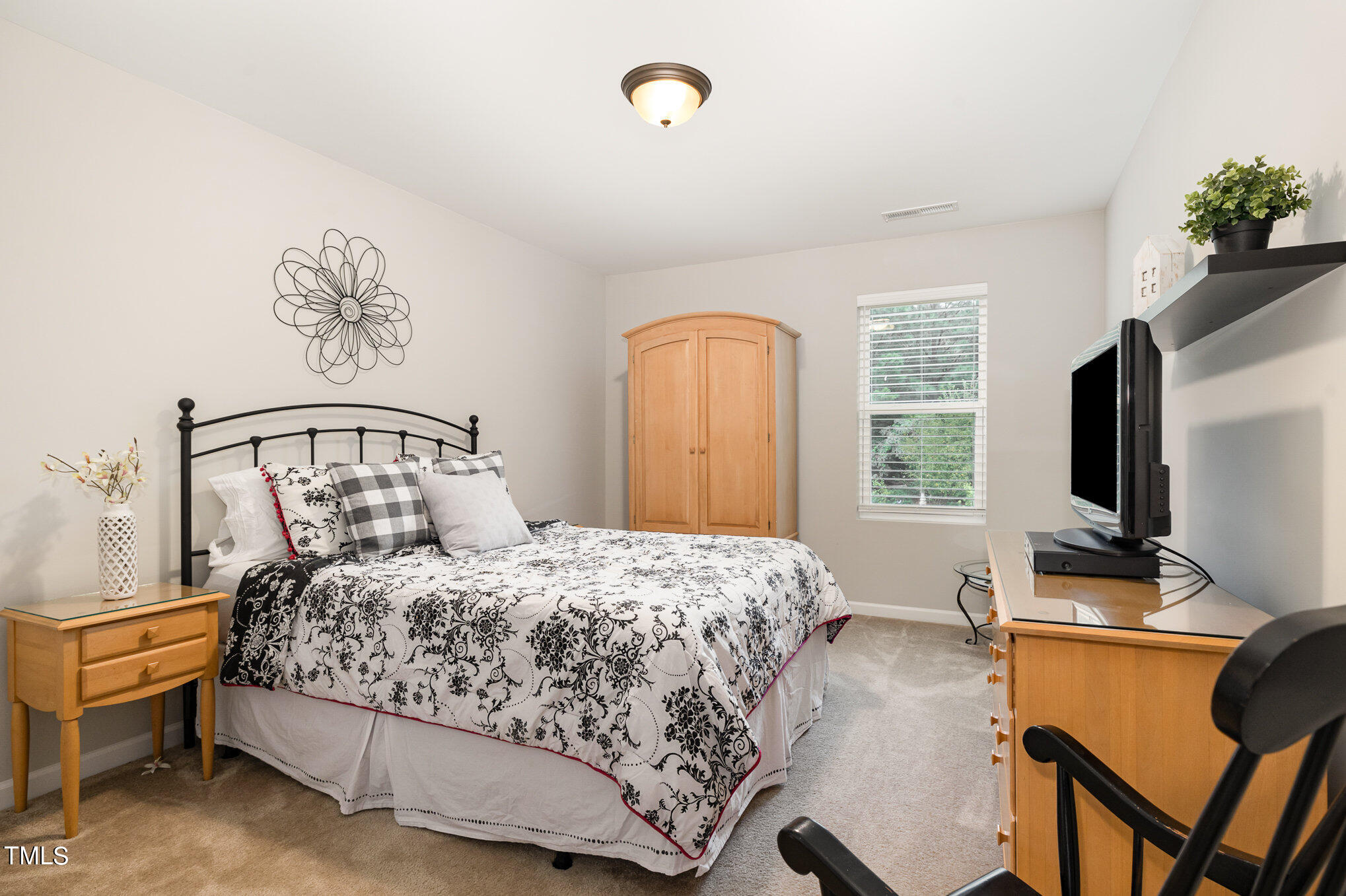 83 E Copenhaver Drive