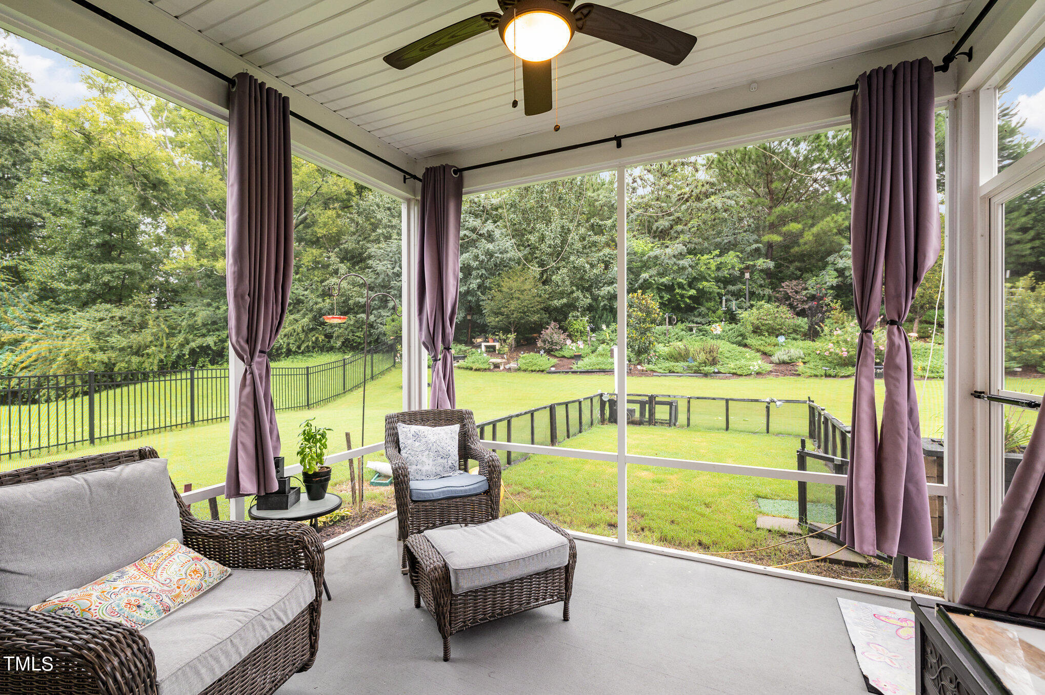 83 E Copenhaver Drive