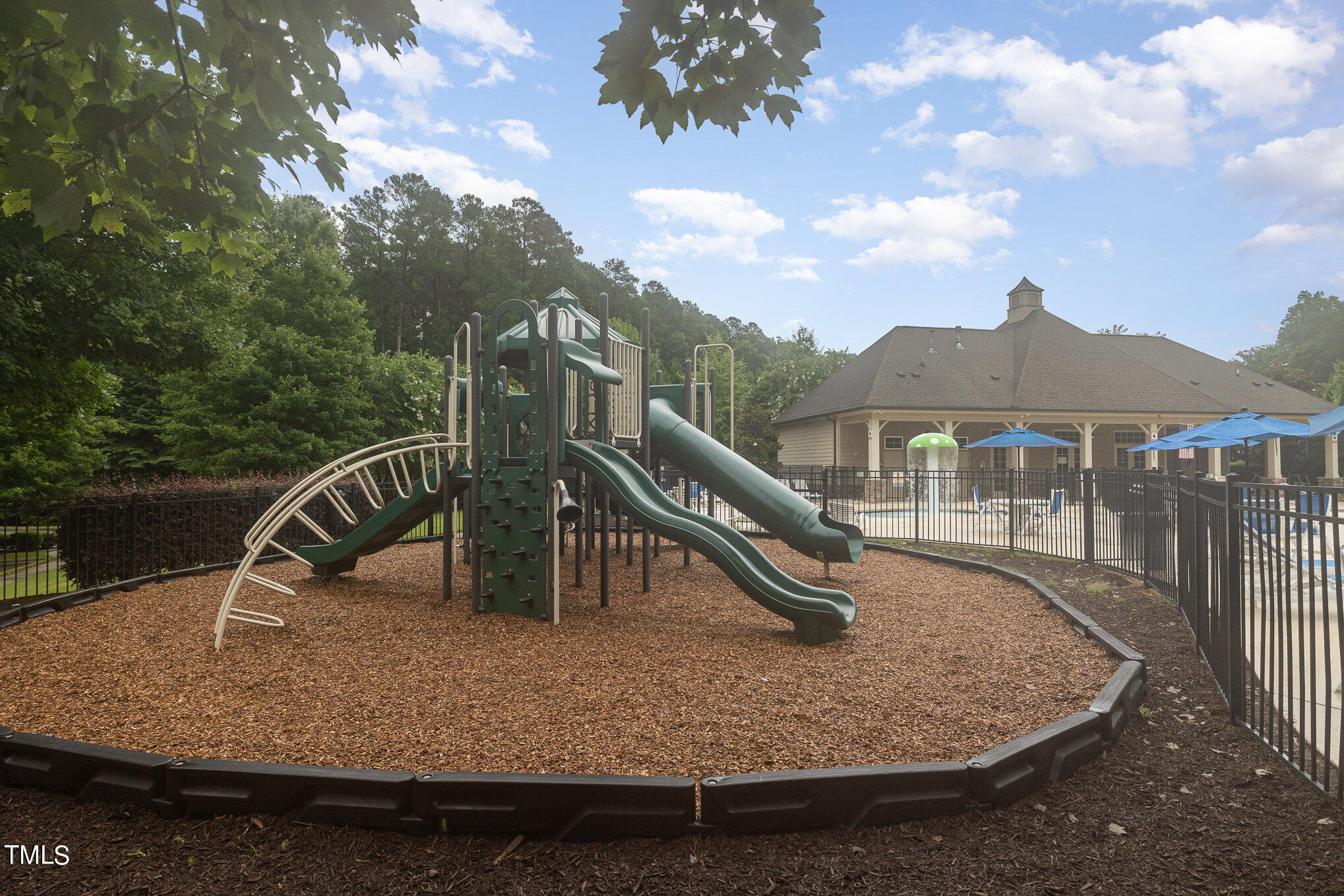 83 E Copenhaver Drive