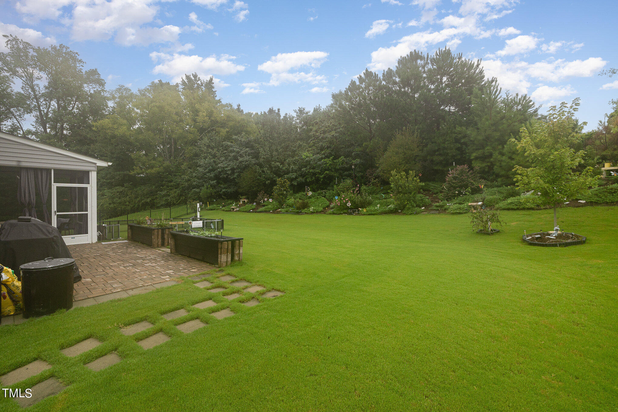 83 E Copenhaver Drive