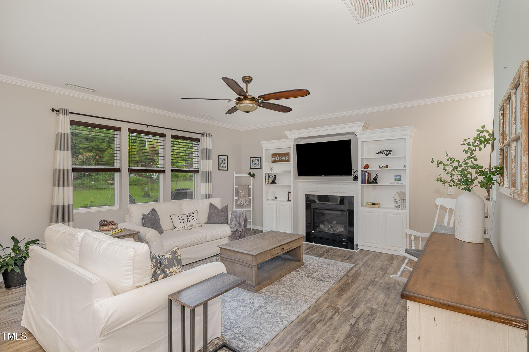 83 E Copenhaver Drive