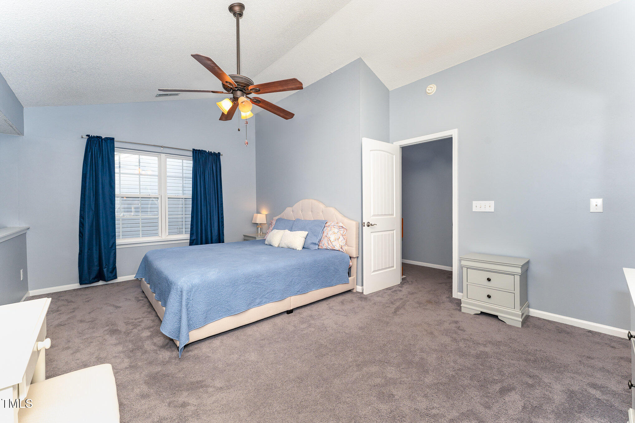 5521 Golden Moss Trail