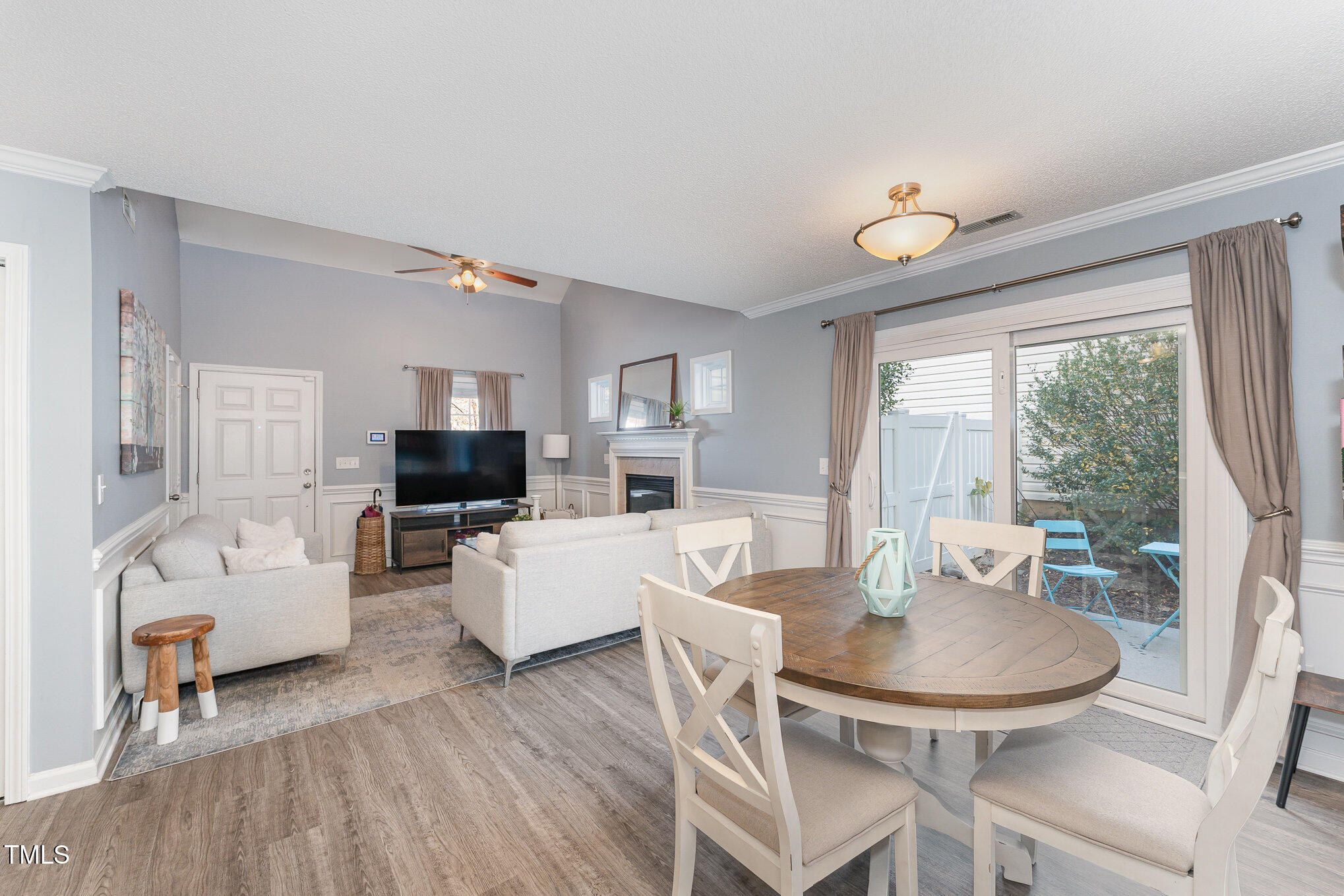 5521 Golden Moss Trail