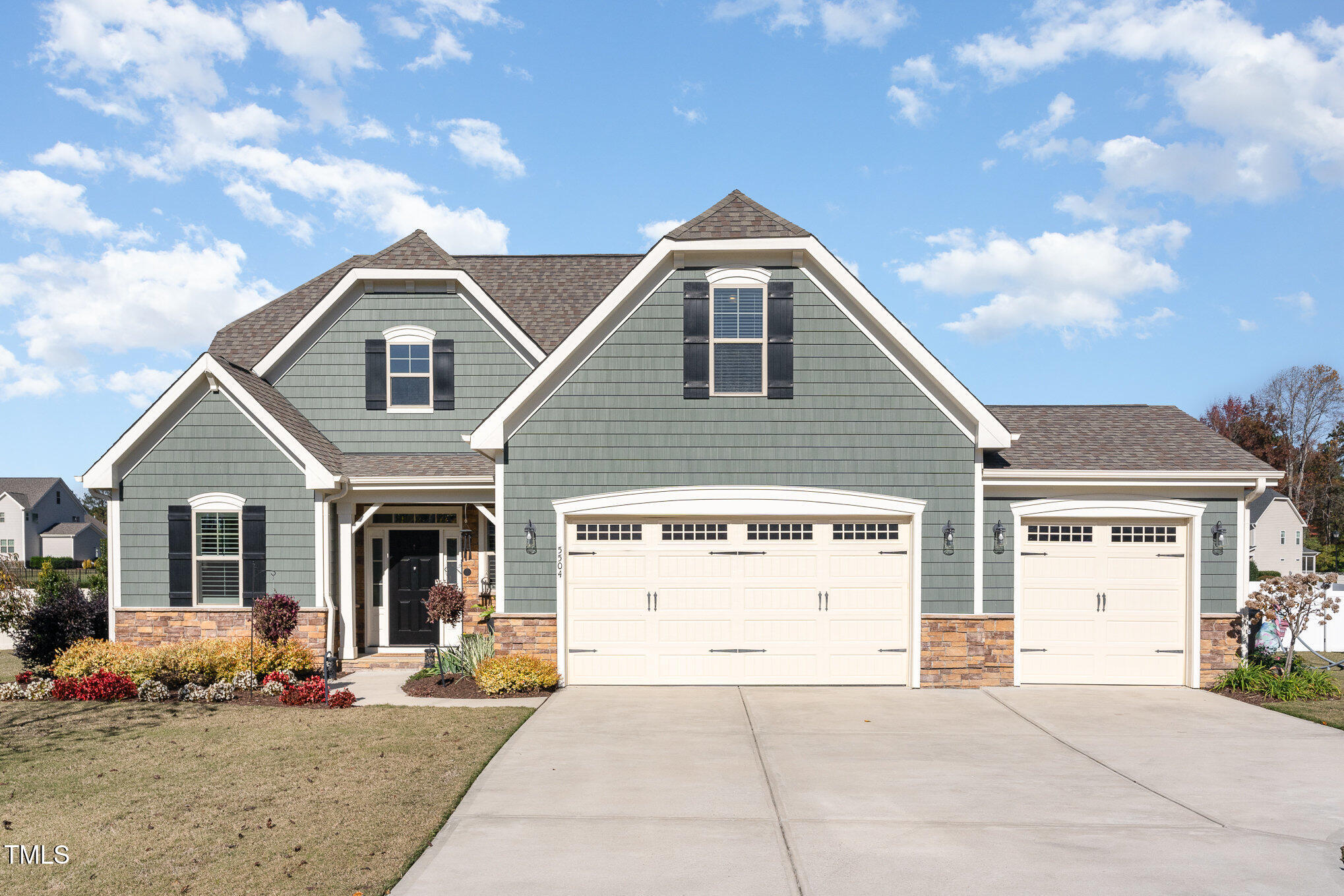 5504 Red Line Court