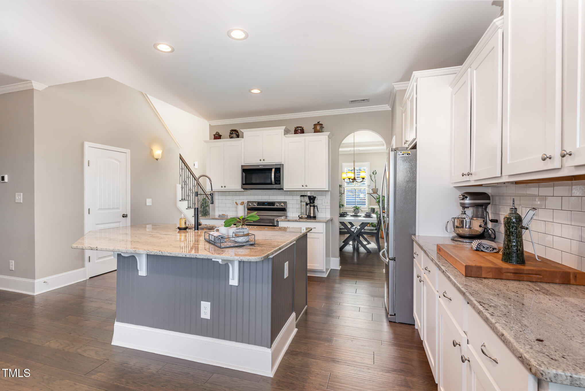 5504 Red Line Court