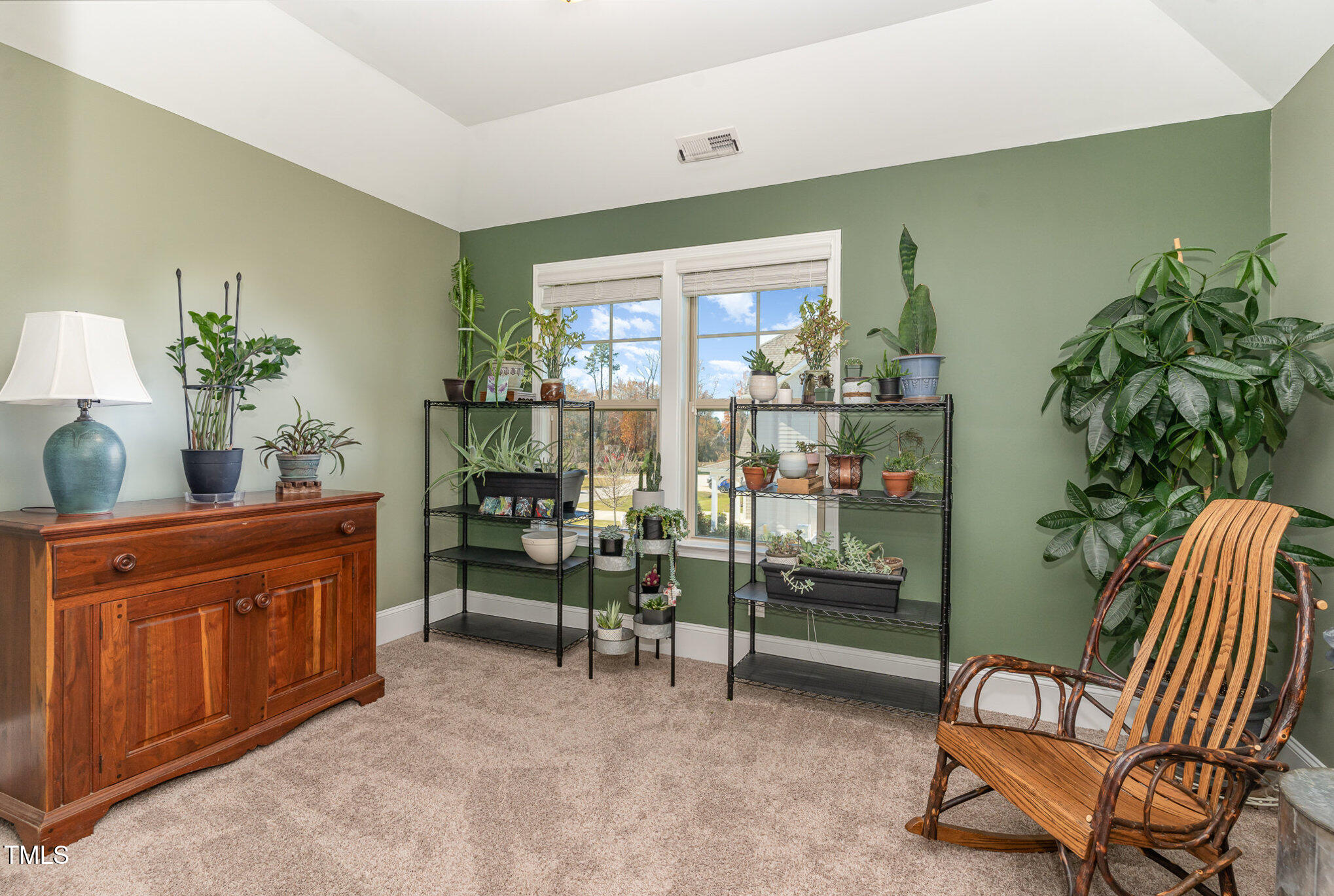 5504 Red Line Court