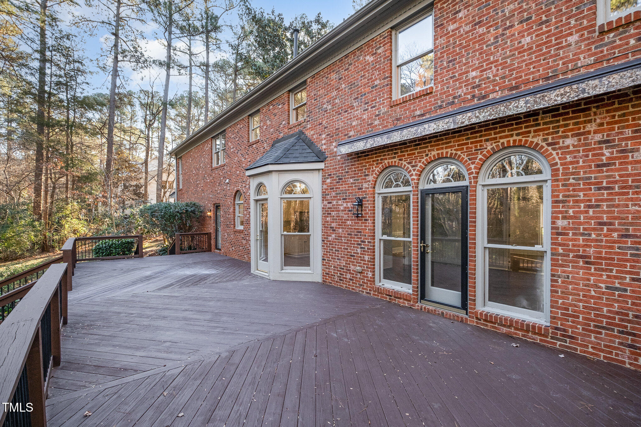 704 Misty Isle Place