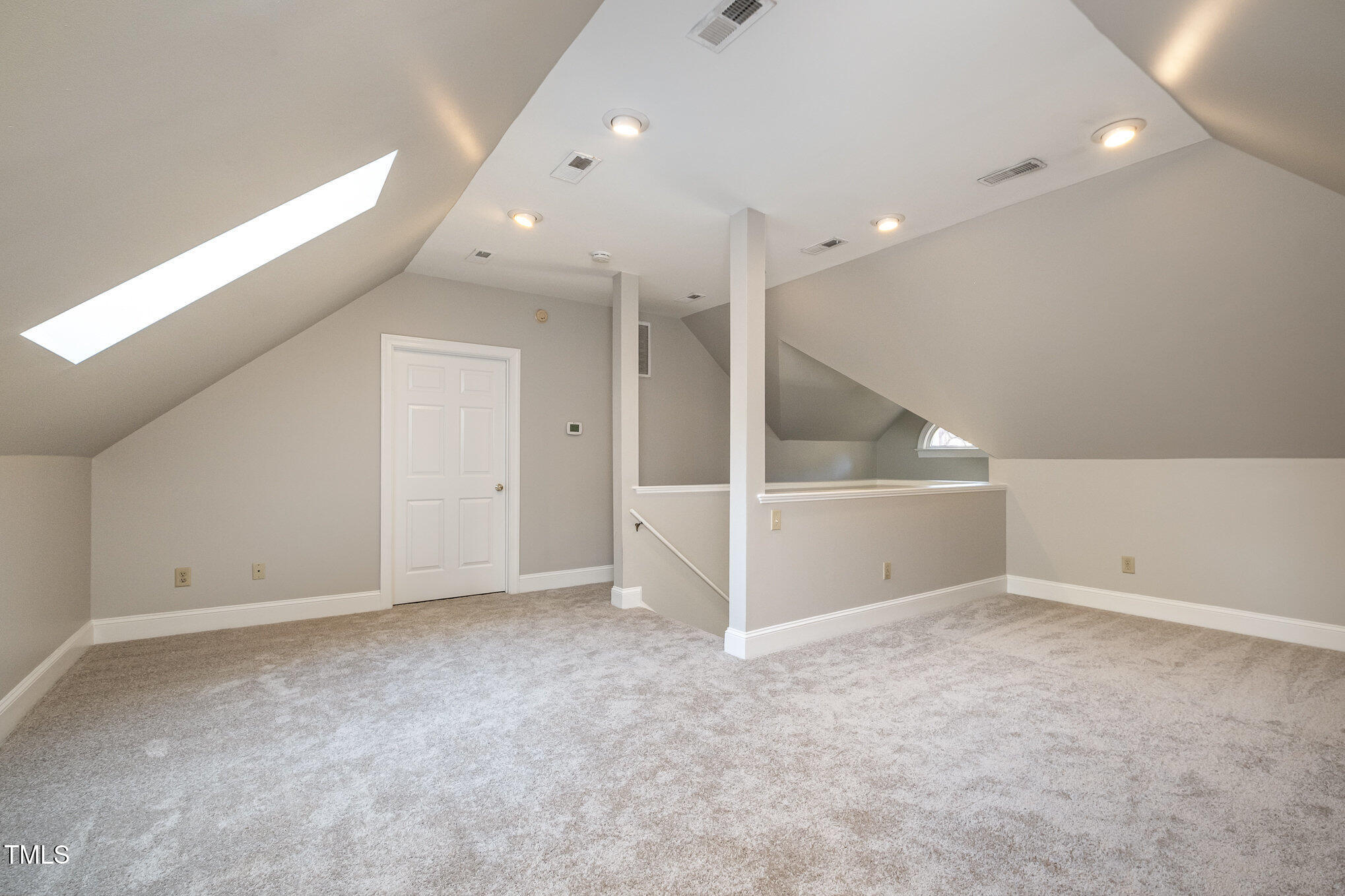 704 Misty Isle Place