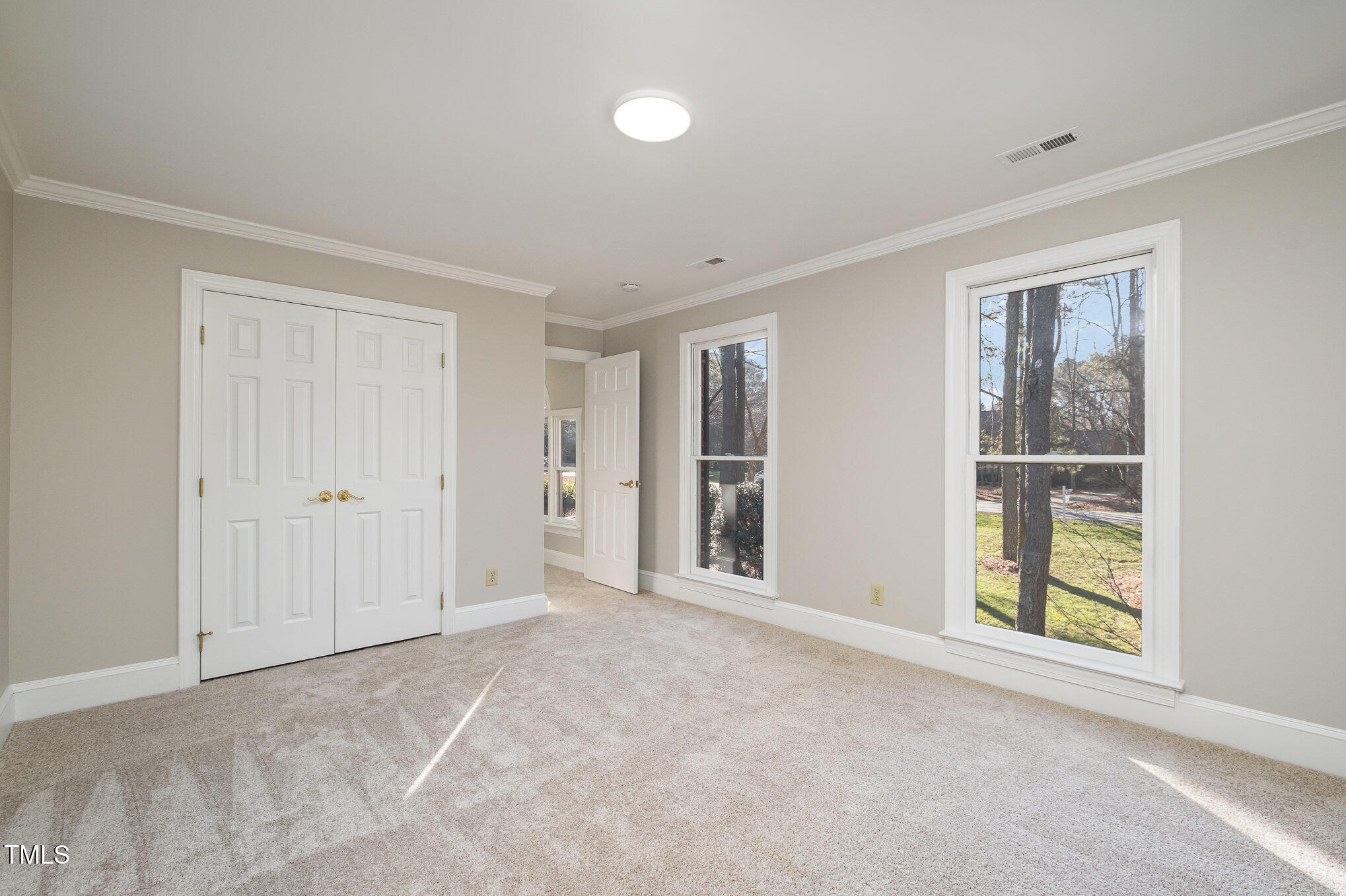 704 Misty Isle Place