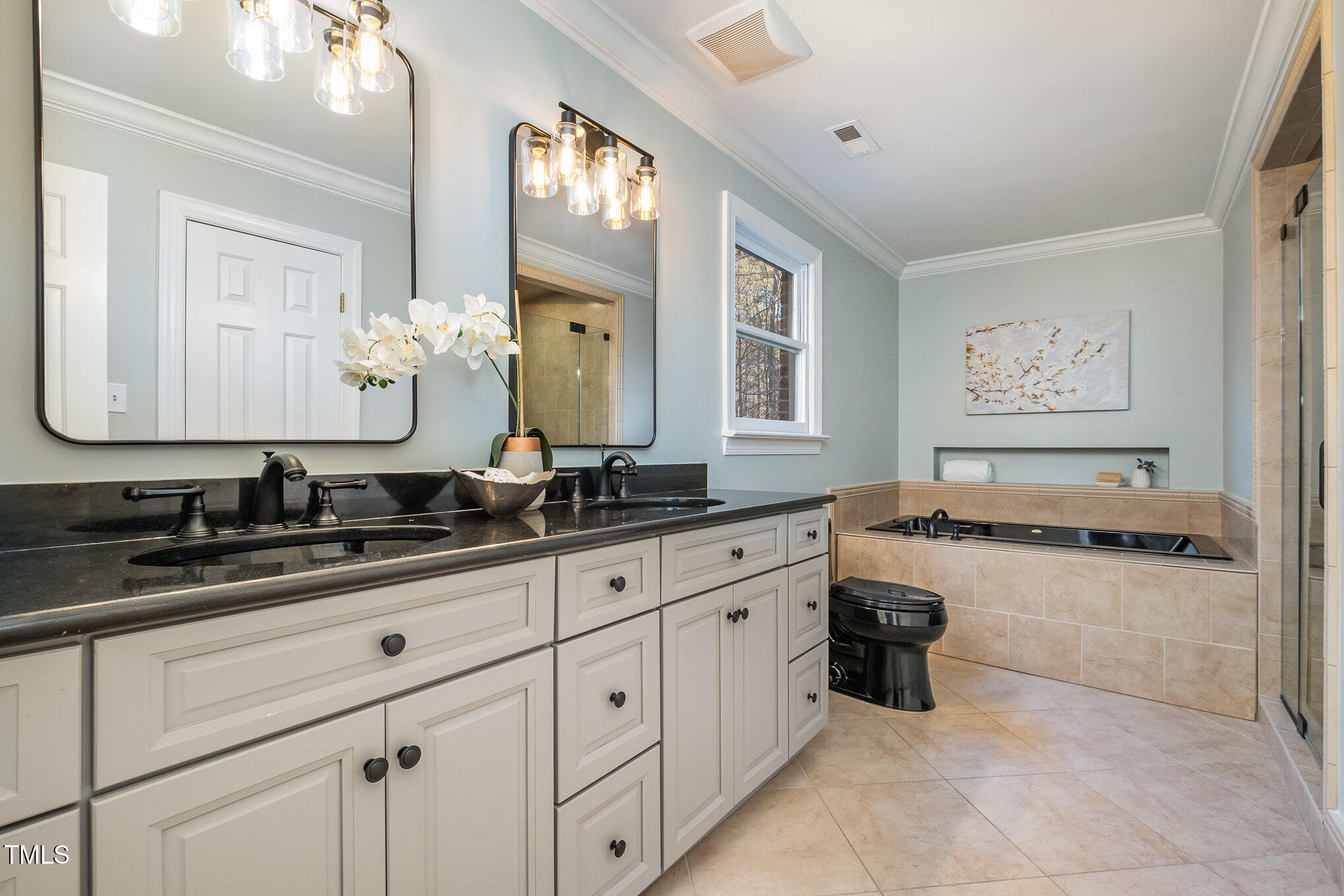 704 Misty Isle Place