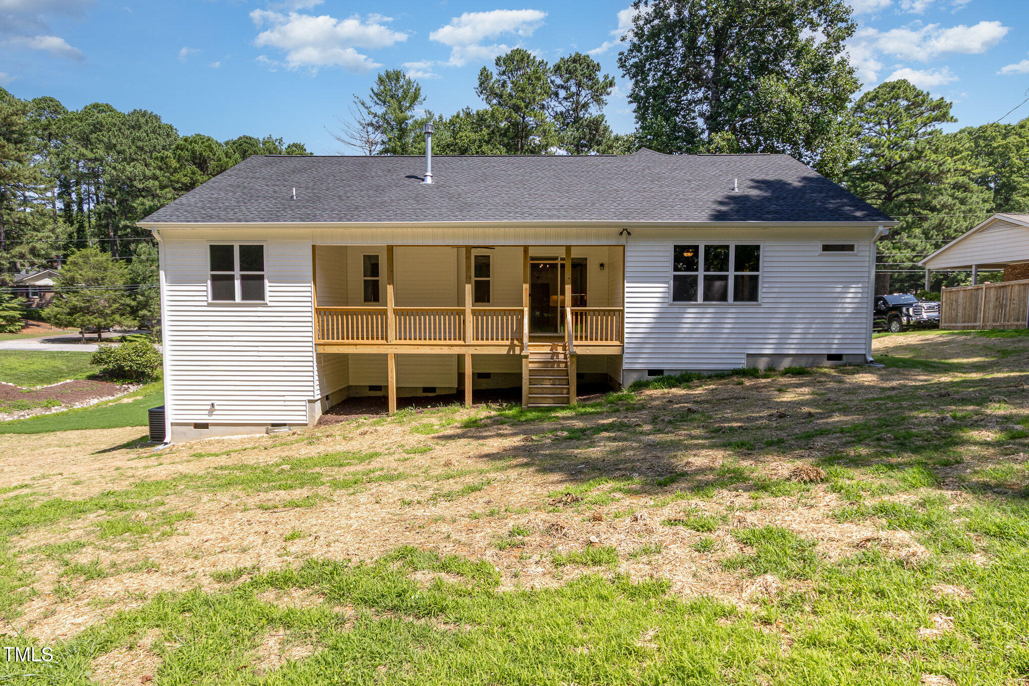 503 Forest Road