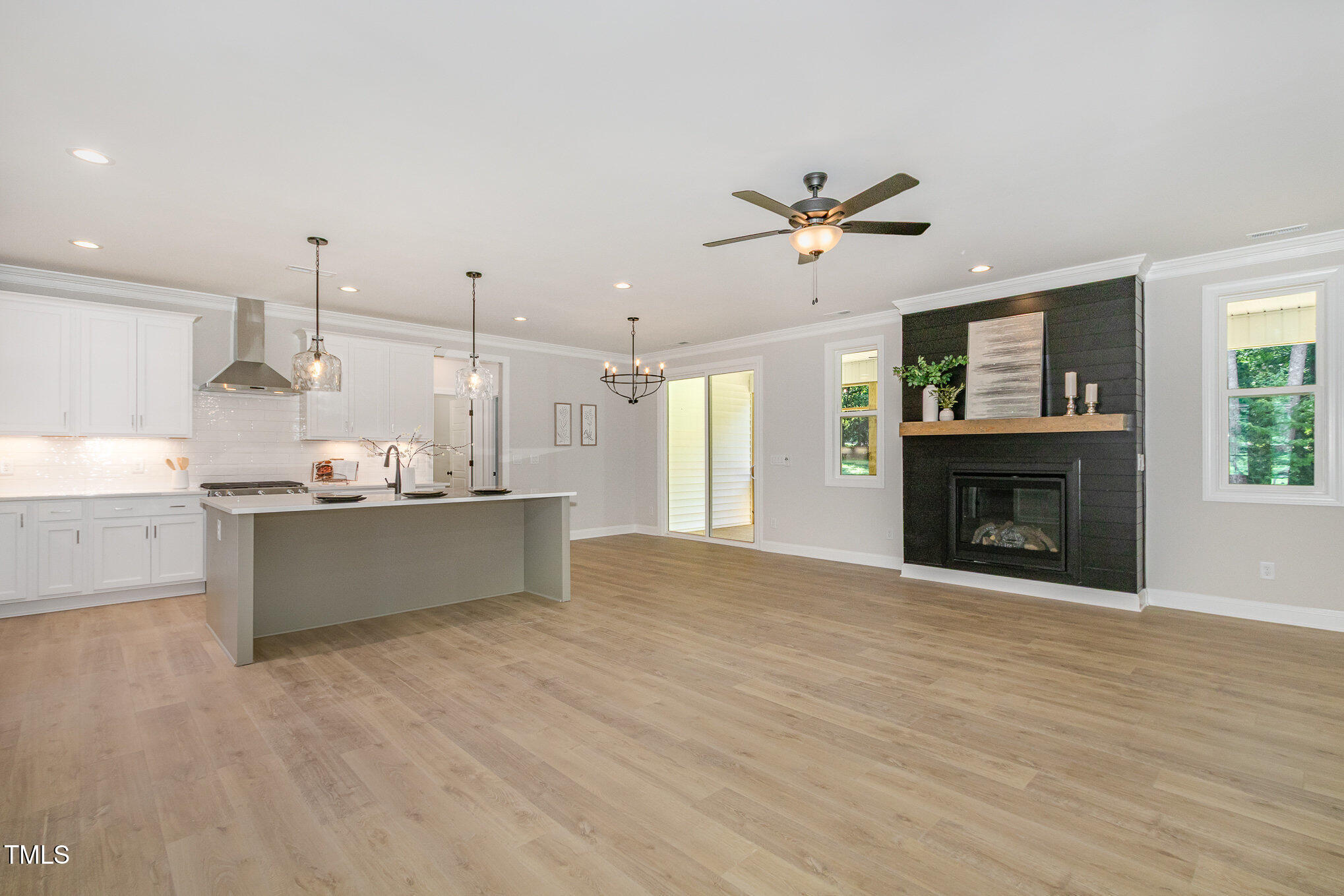 503 Forest Road