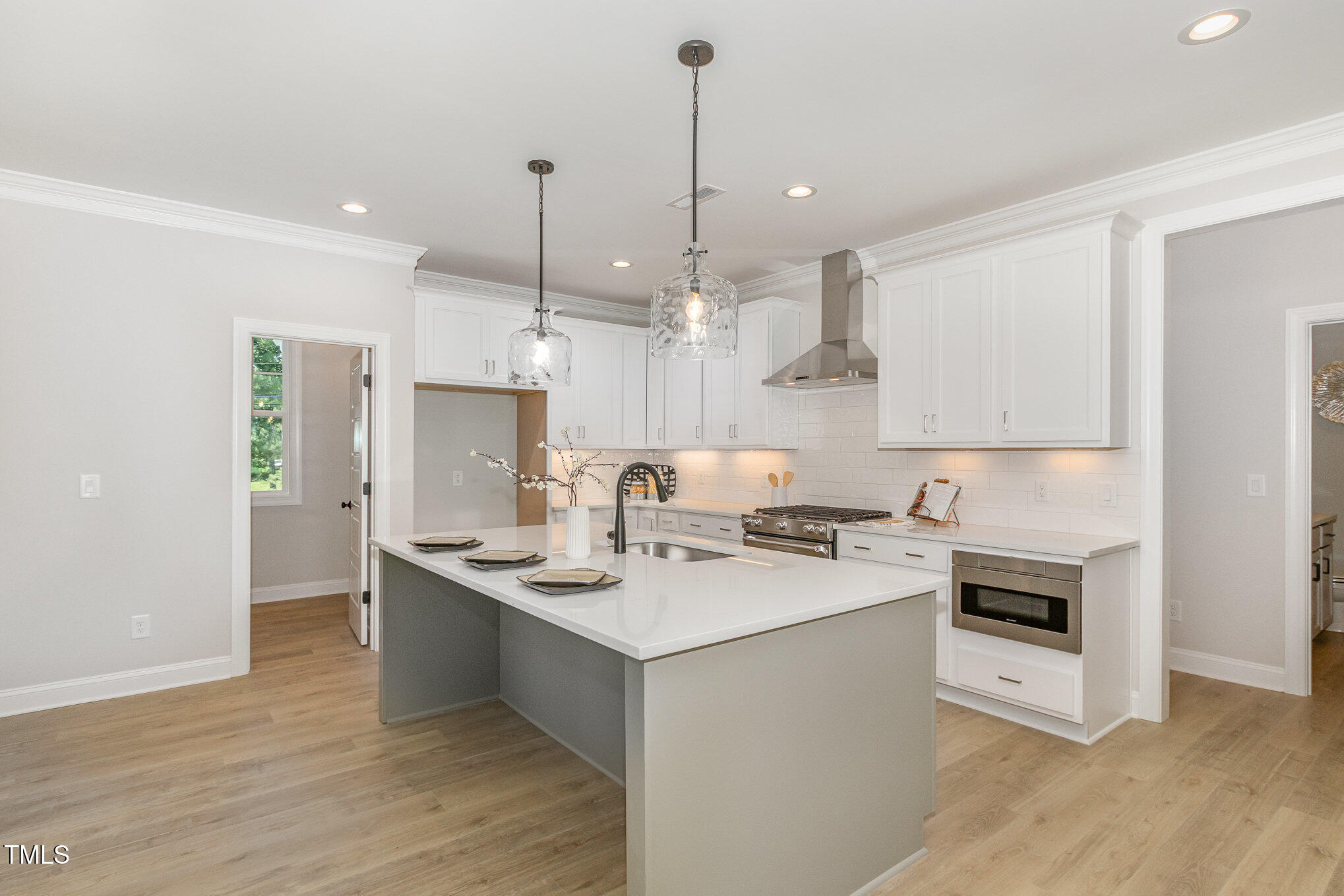 503 Forest Road