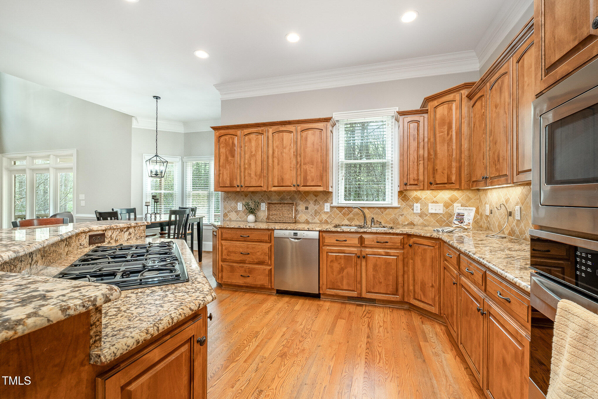 8418 Wheatstone Lane