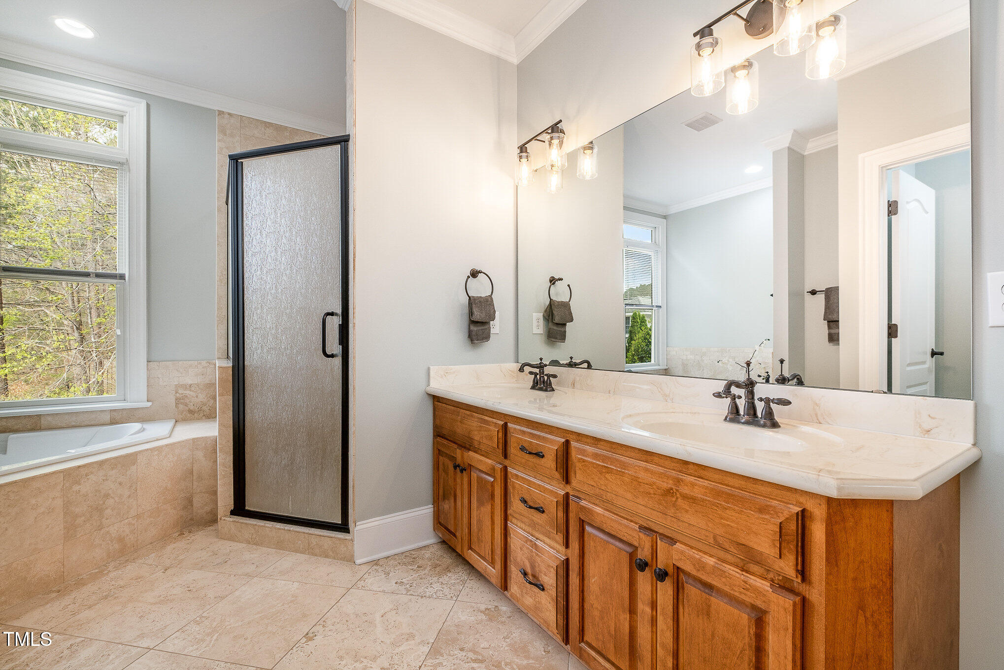 8418 Wheatstone Lane