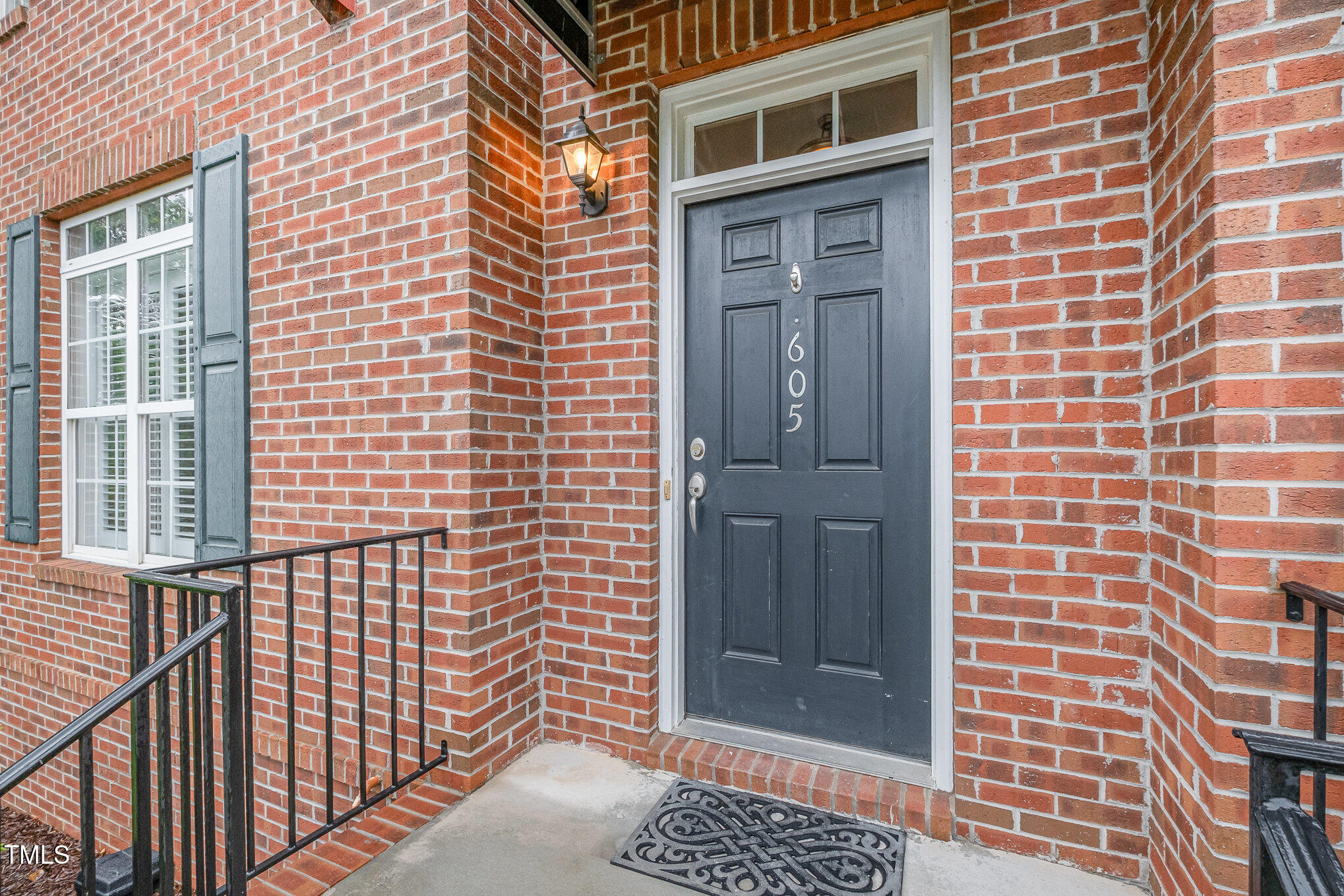 605 Highpark Lane