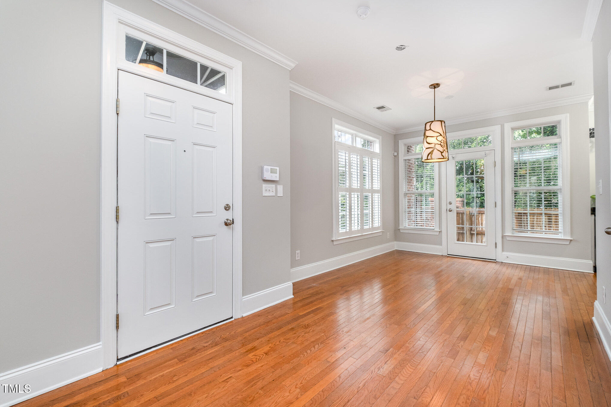 605 Highpark Lane