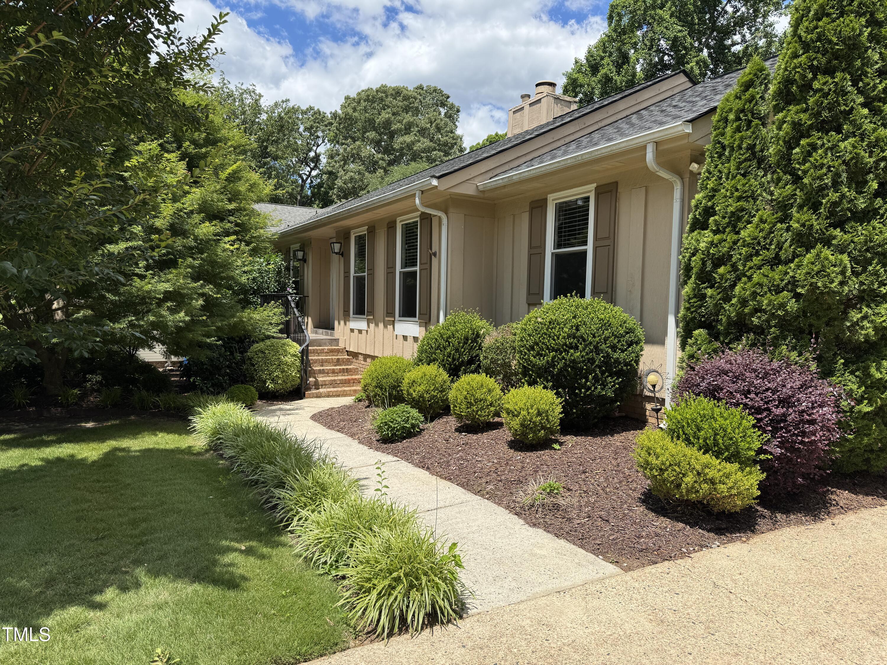 2009 Mallard Lane
