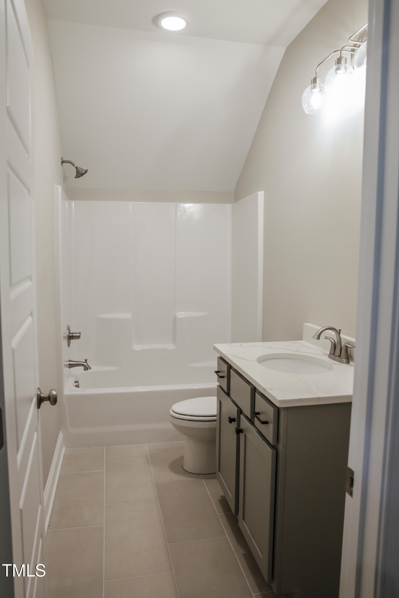 155 Diamond Creek Drive
