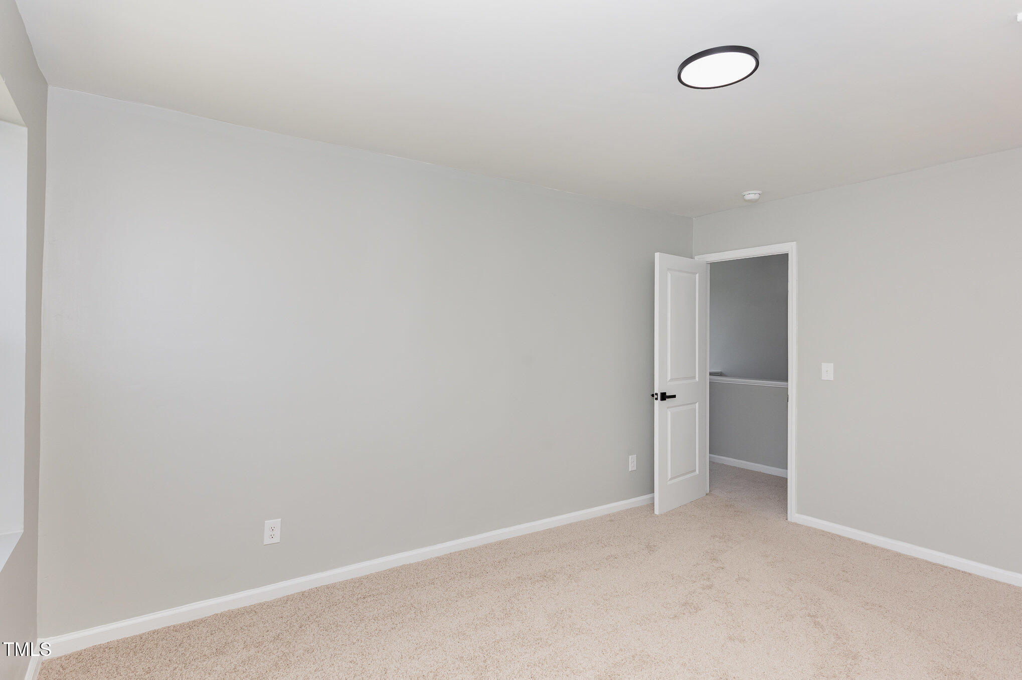 163 Davelyn Court