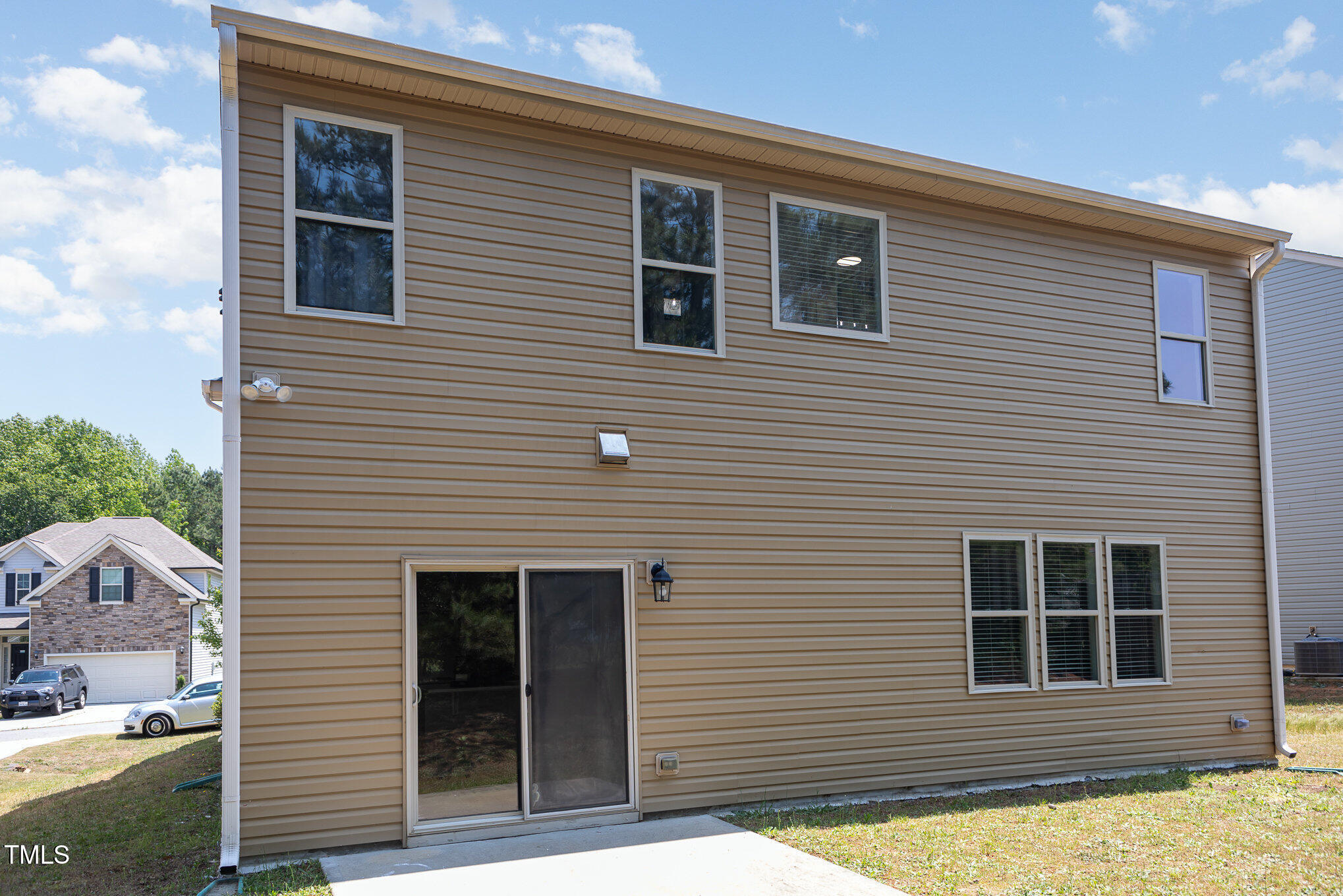 163 Davelyn Court