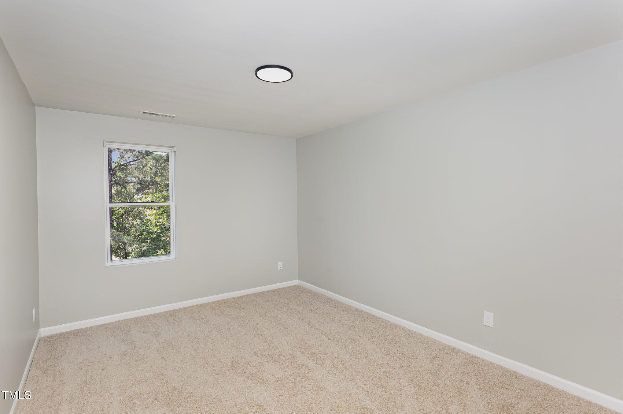 163 Davelyn Court