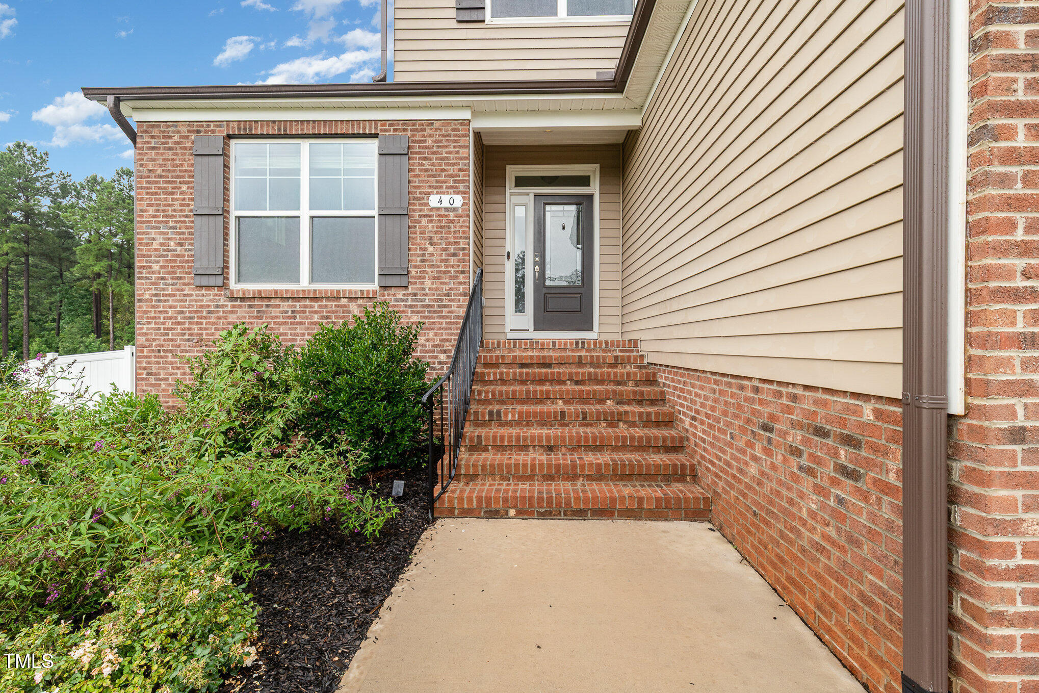 40 Ironwood Boulevard