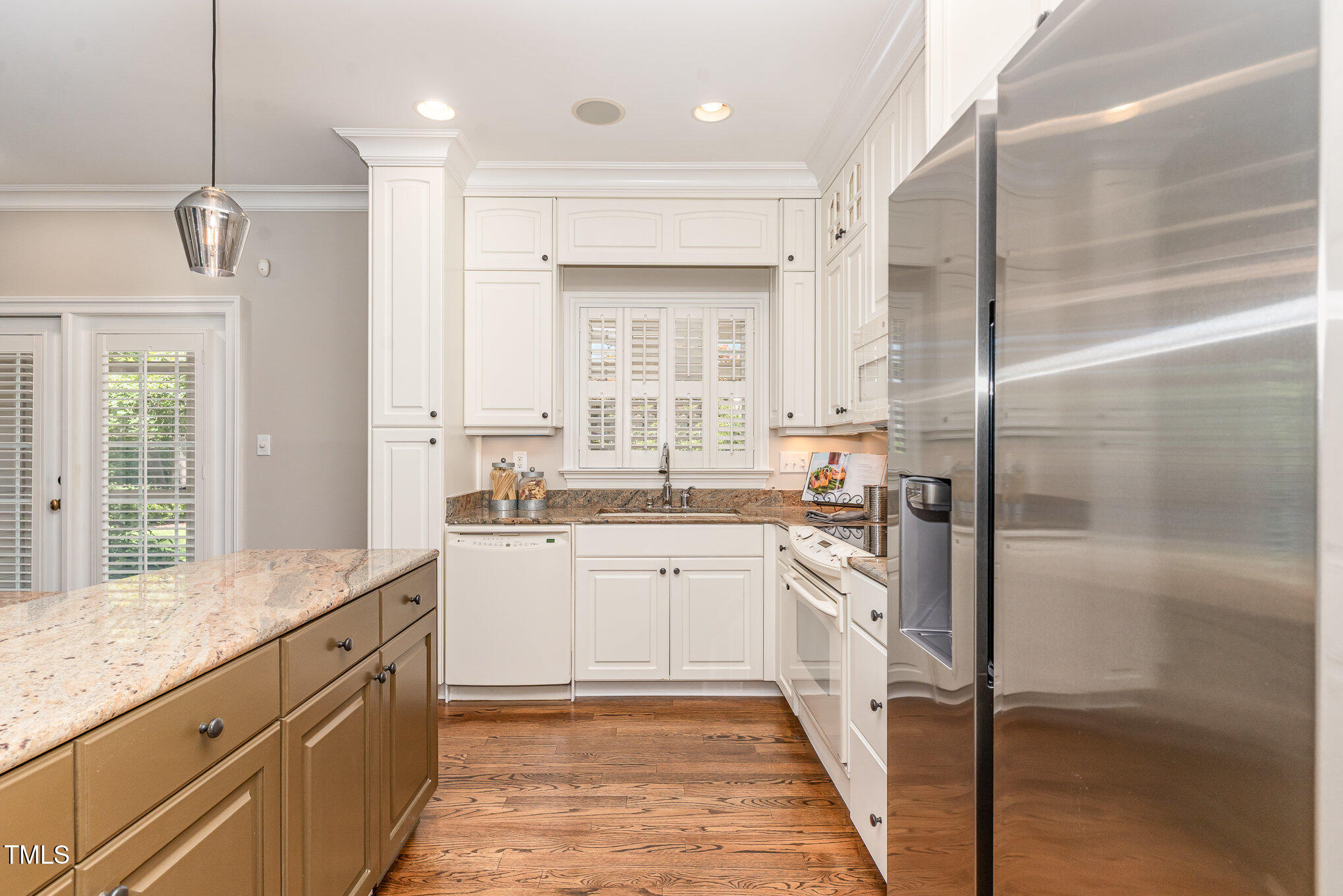 2945 Chimney Hill Trail