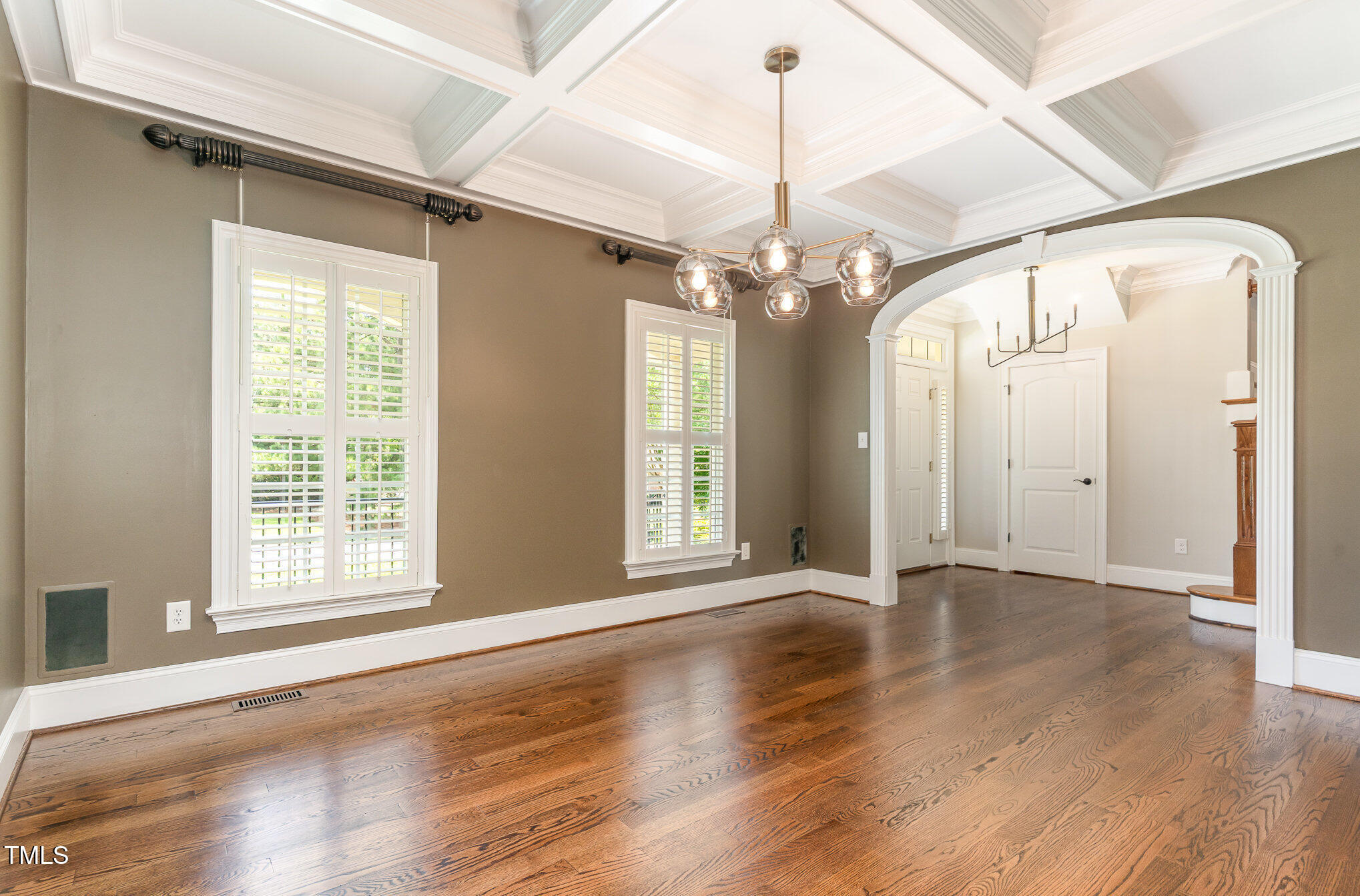 2945 Chimney Hill Trail