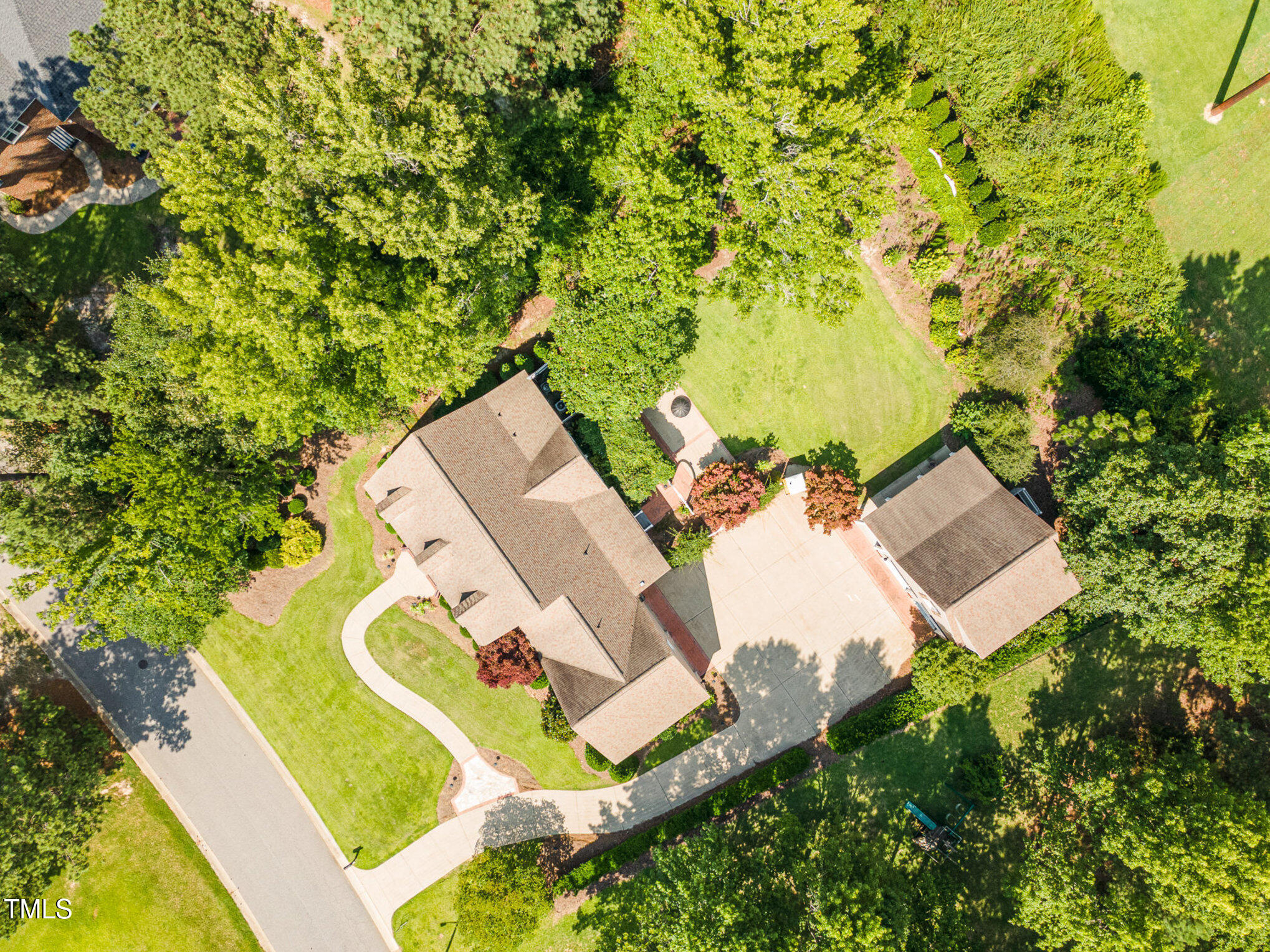 2945 Chimney Hill Trail