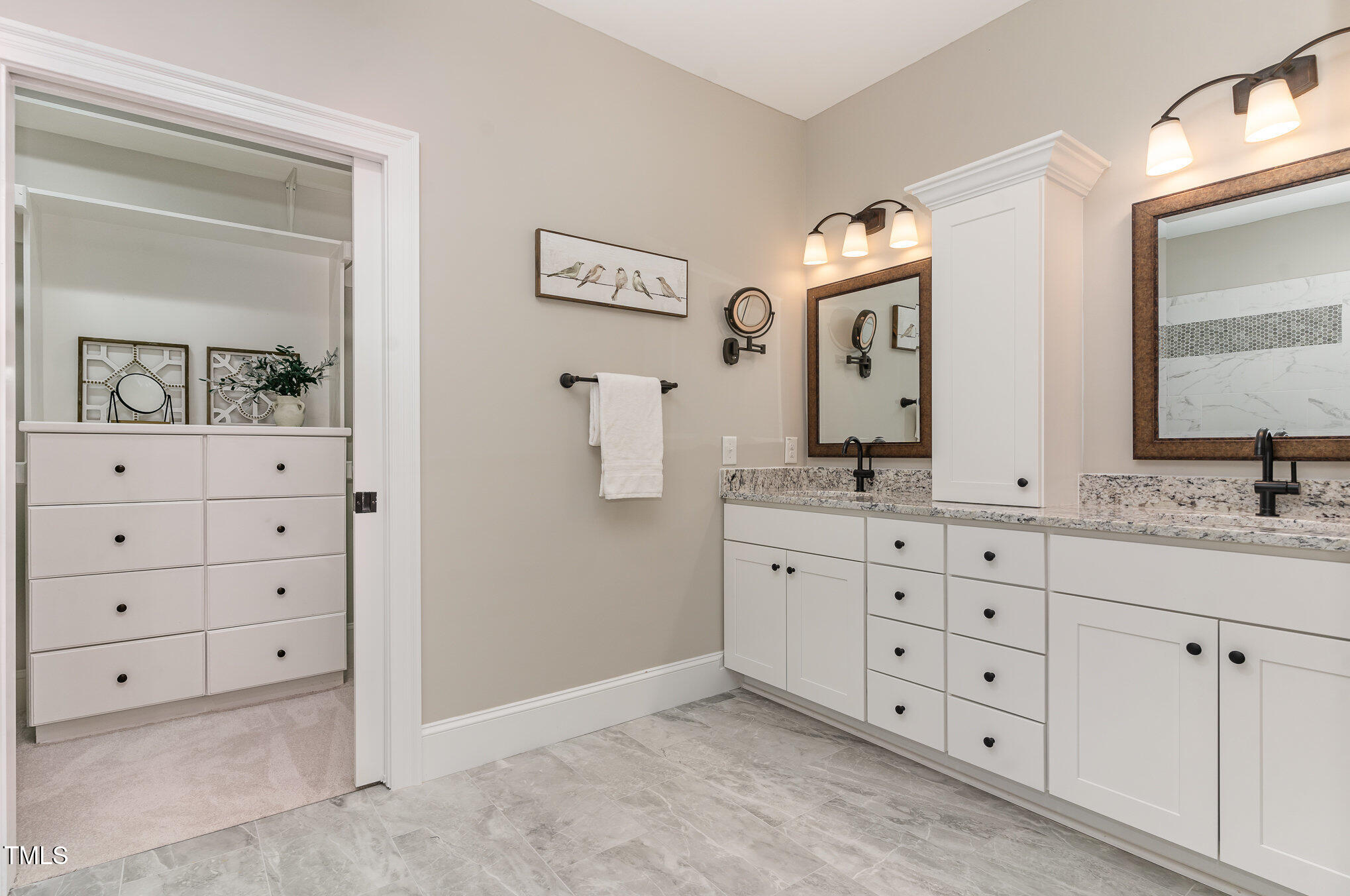 2945 Chimney Hill Trail