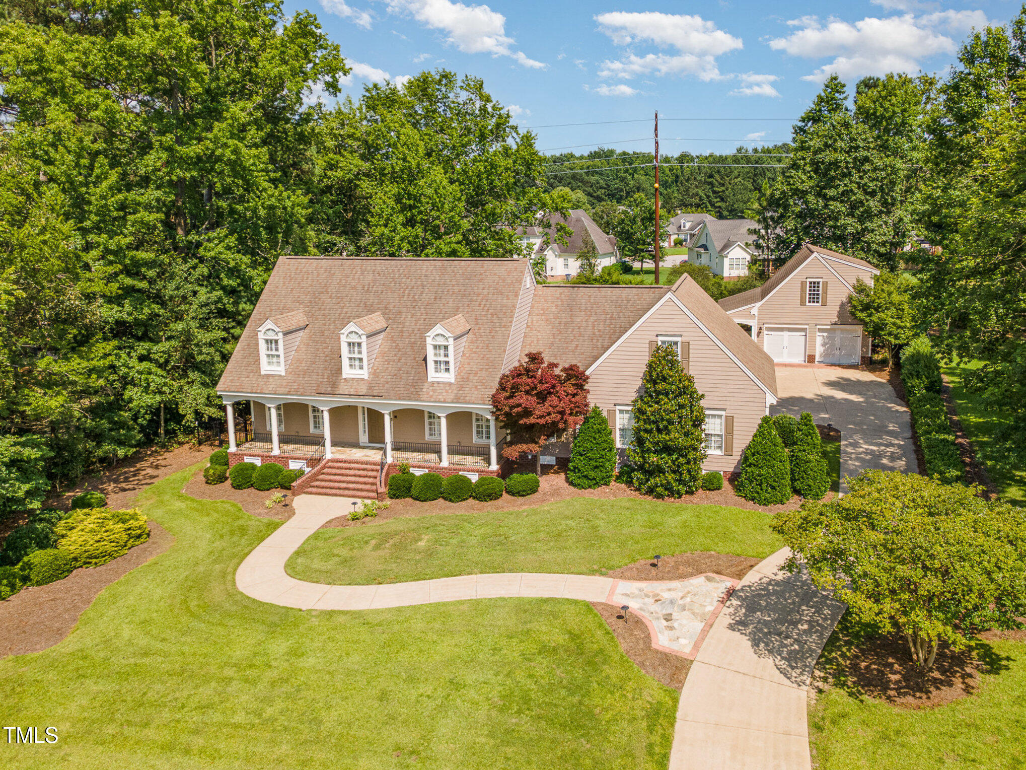 2945 Chimney Hill Trail