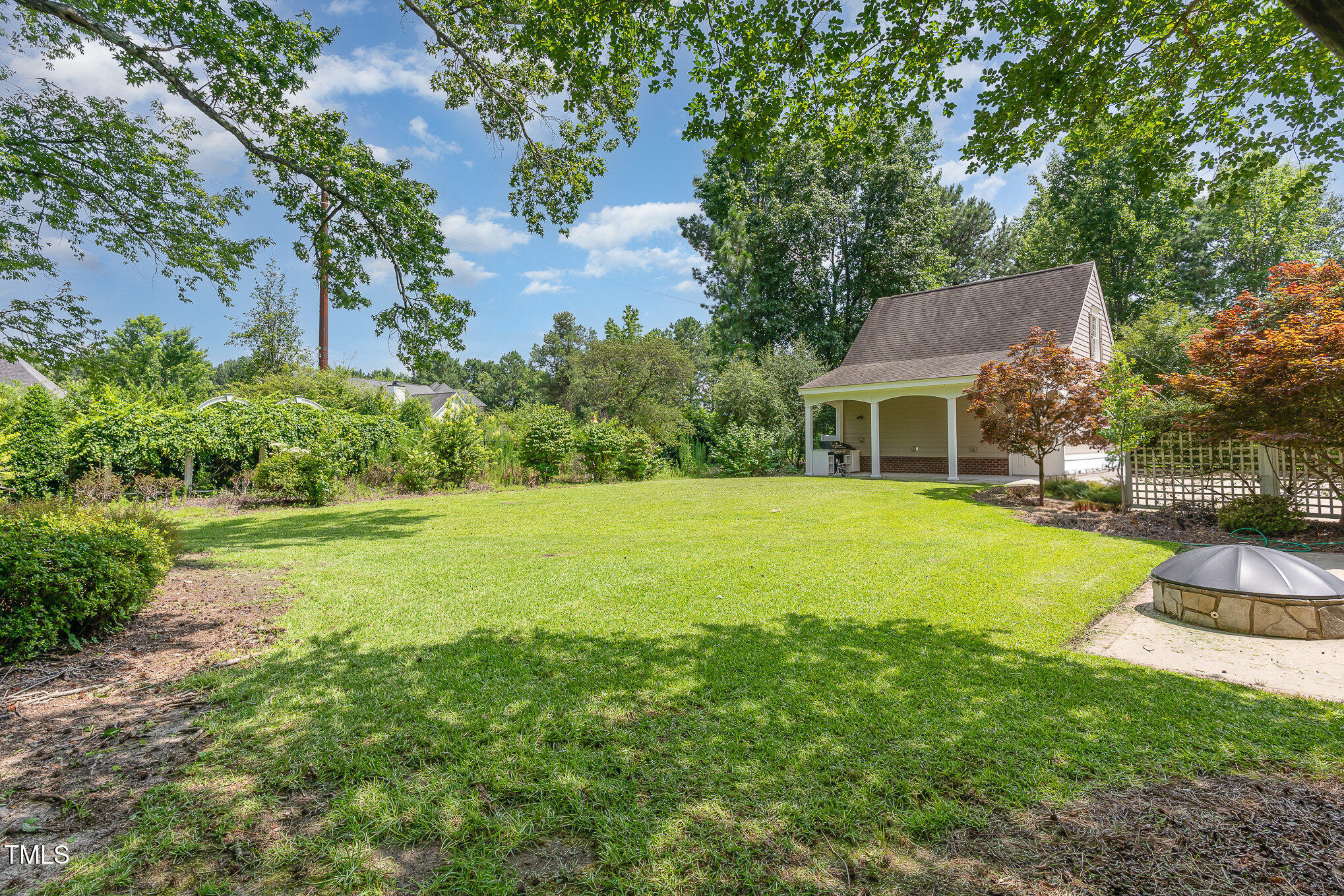 2945 Chimney Hill Trail