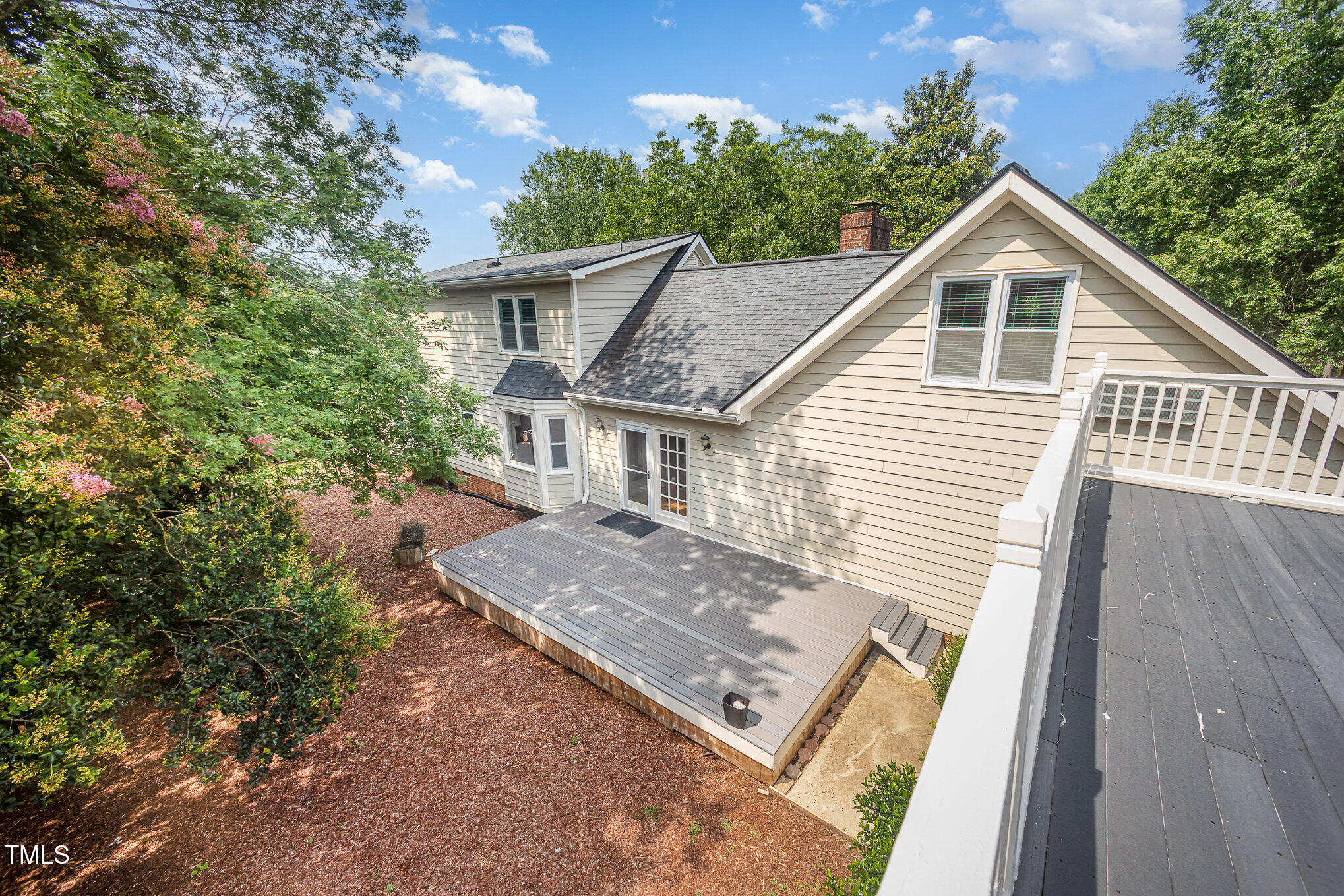3913 Littlefield Court