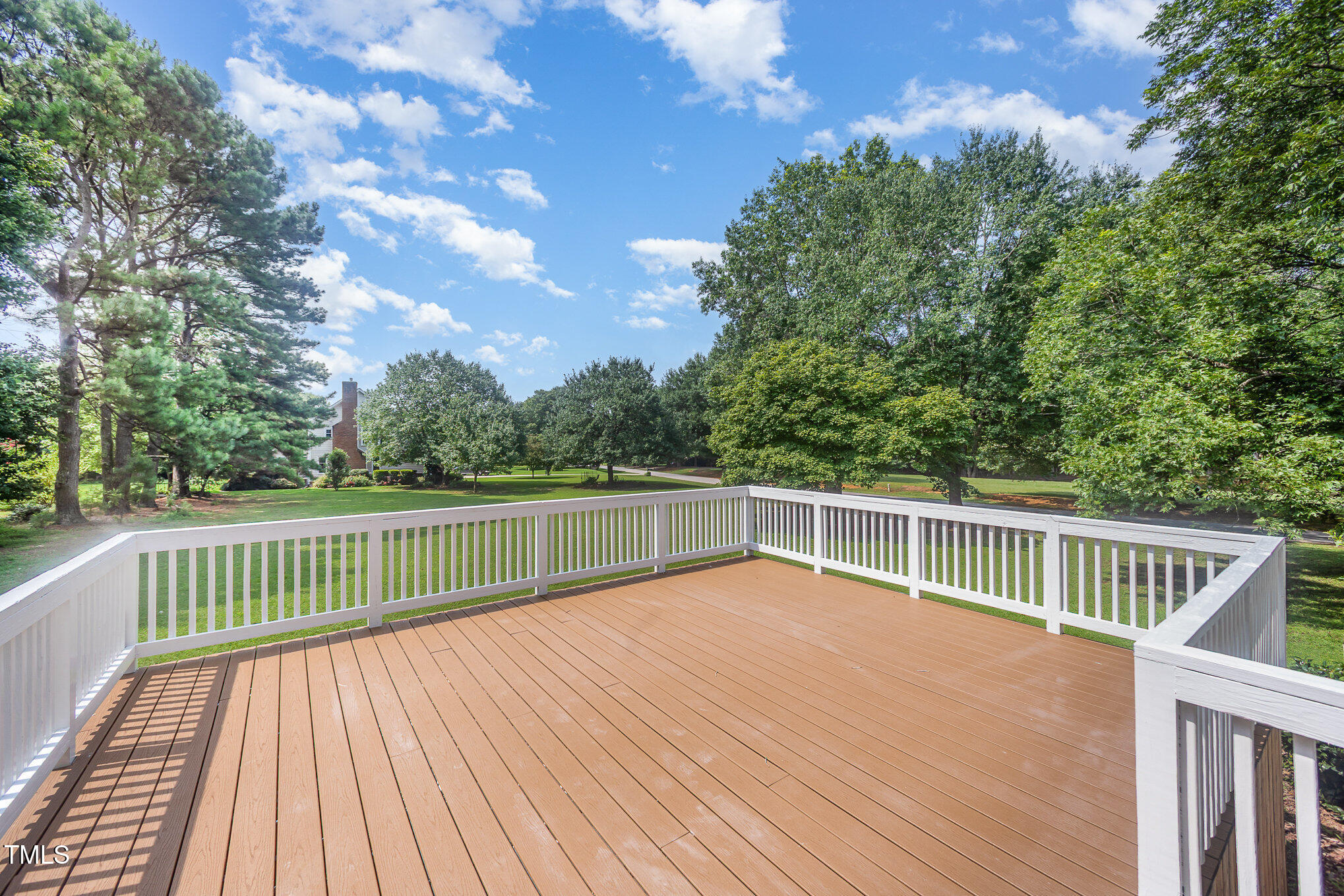 3913 Littlefield Court