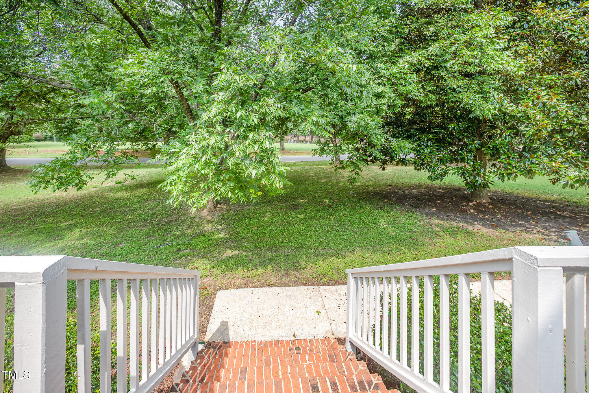 3913 Littlefield Court