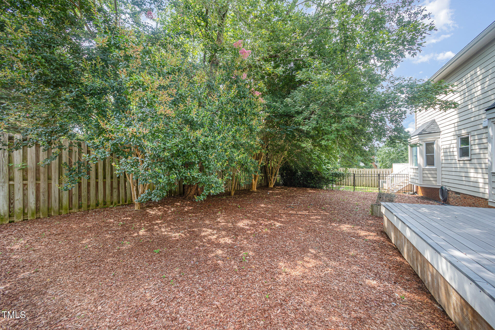 3913 Littlefield Court