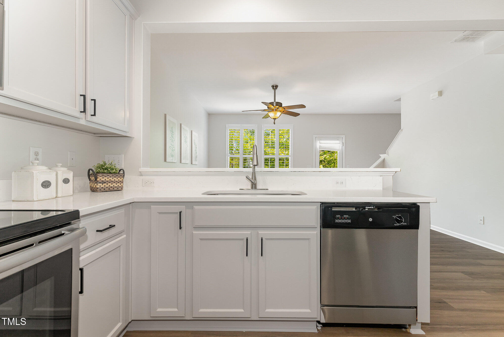 14309 Foxcroft Road