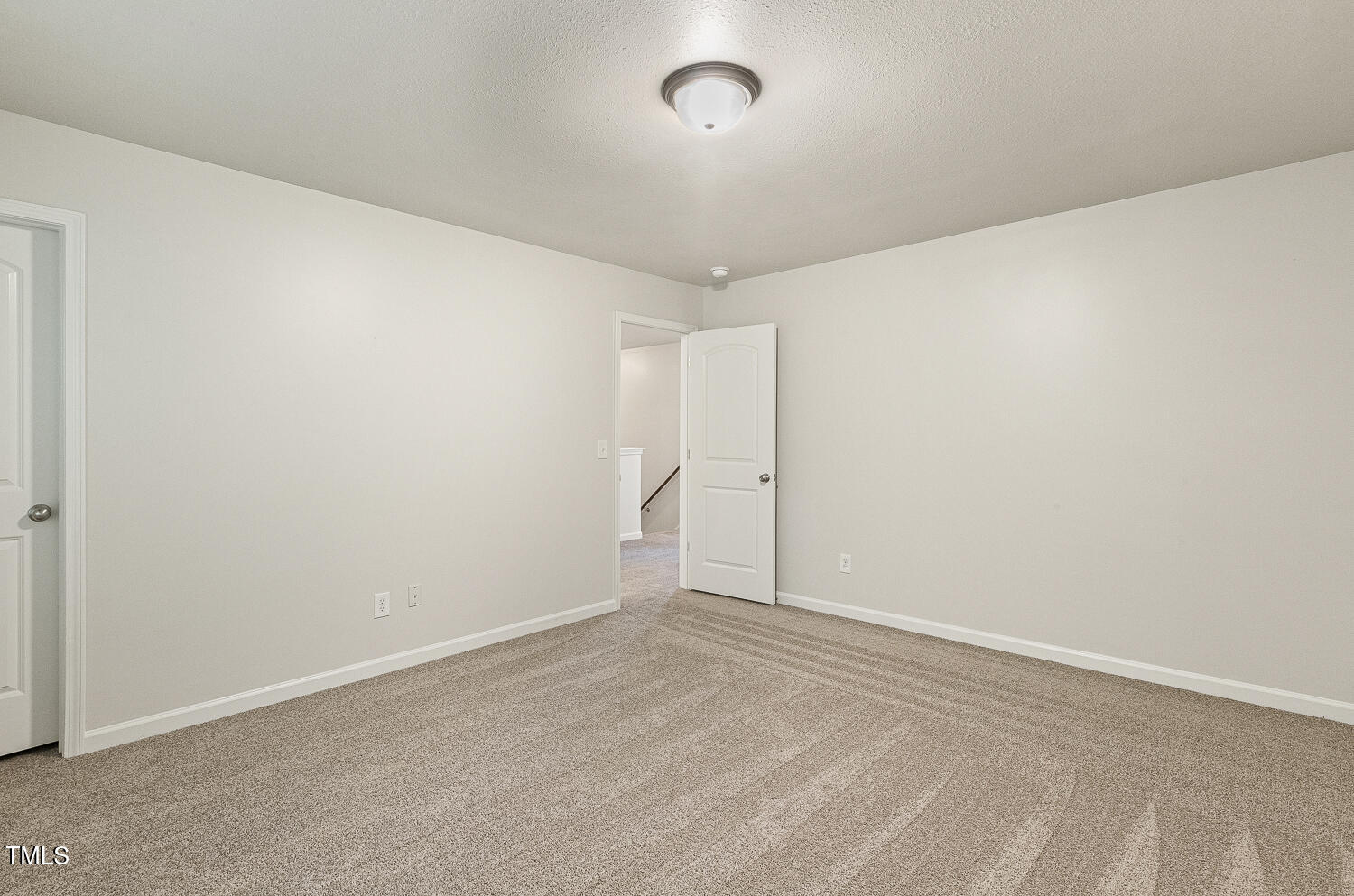 817 Leatherstone Lane