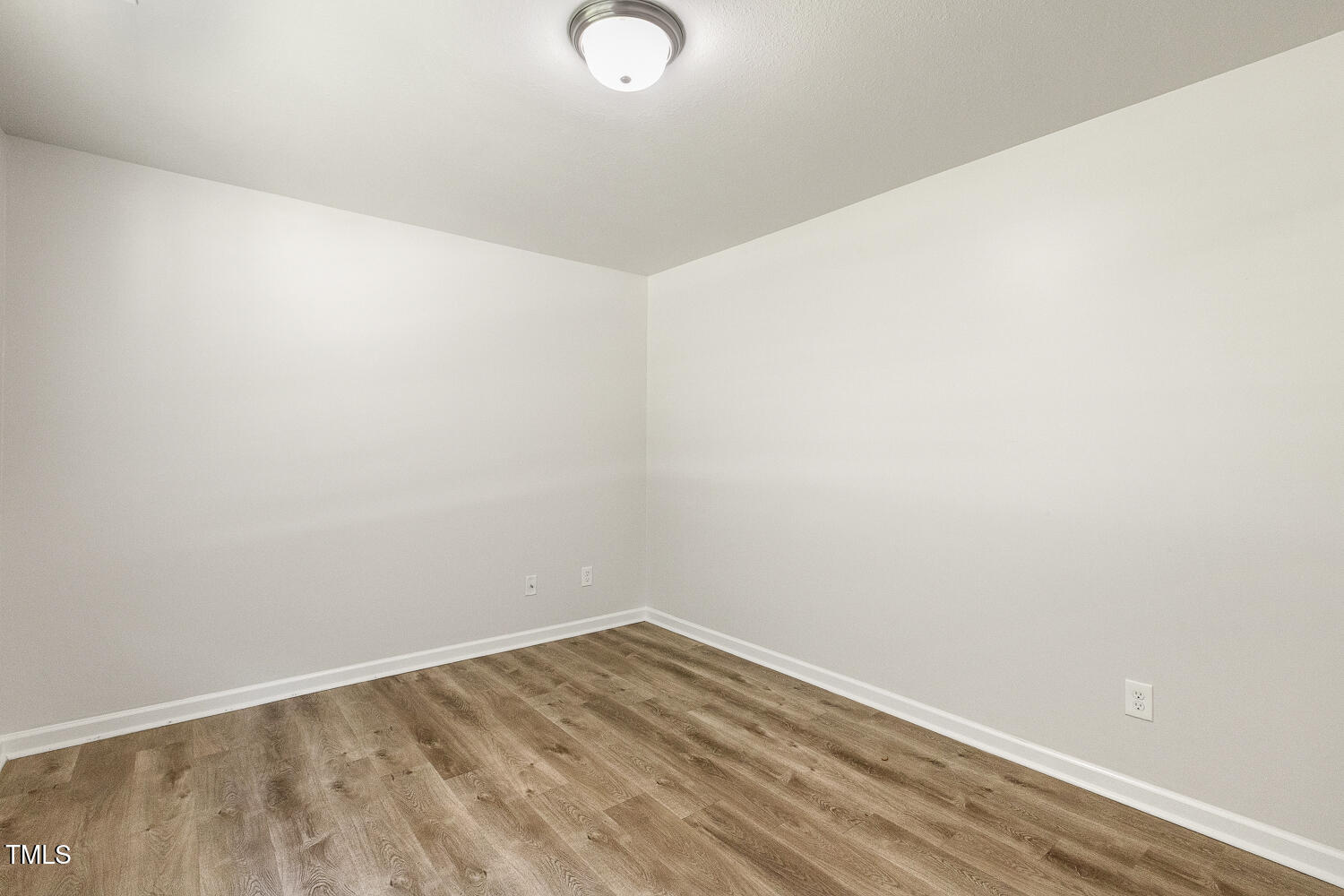 817 Leatherstone Lane