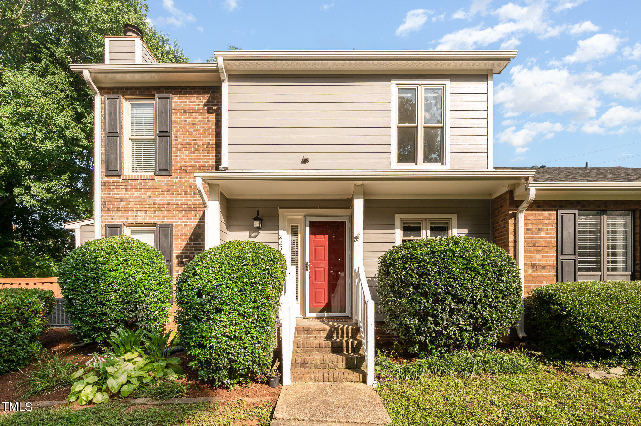 225 Clancy Circle