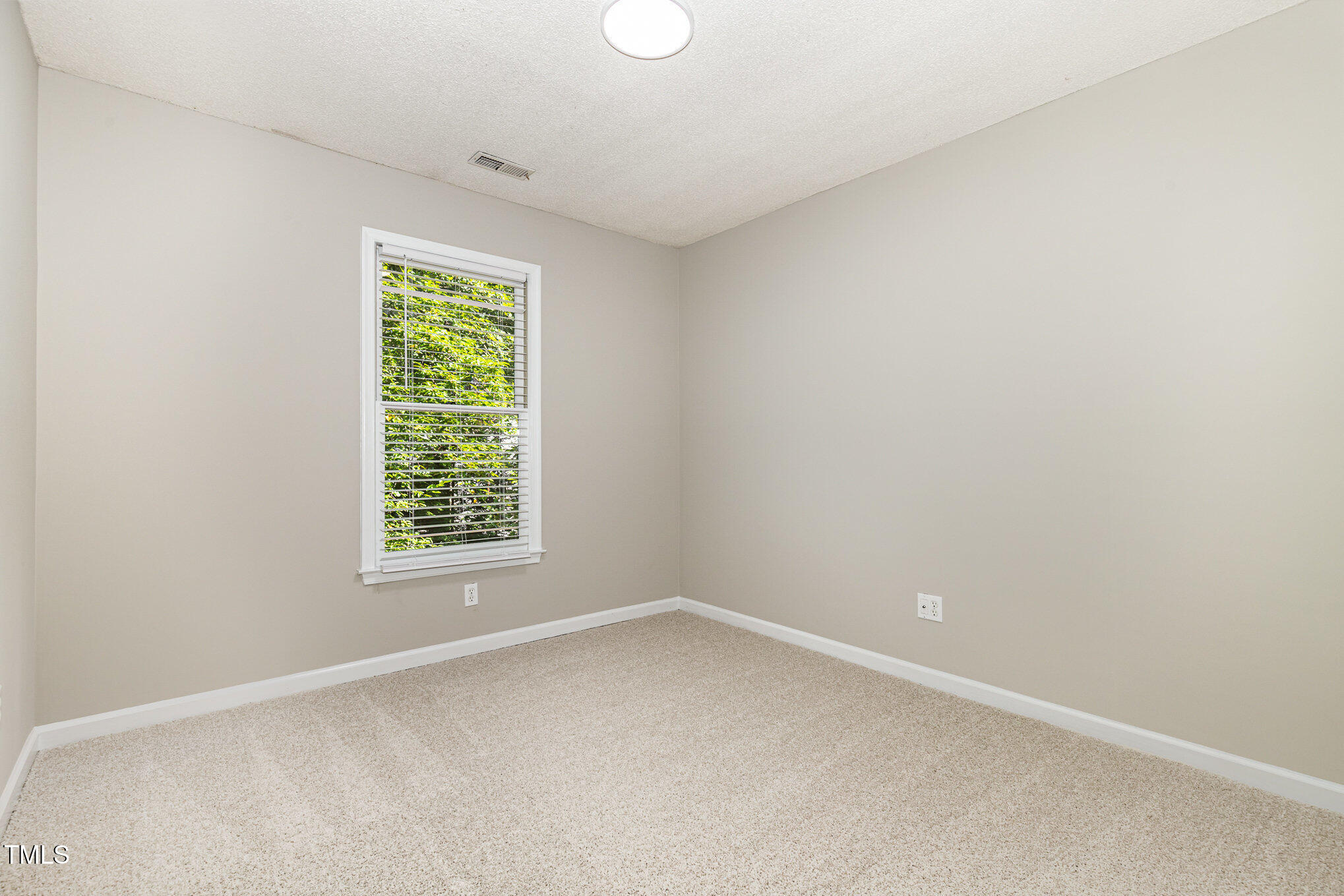 1429 Deltona Drive