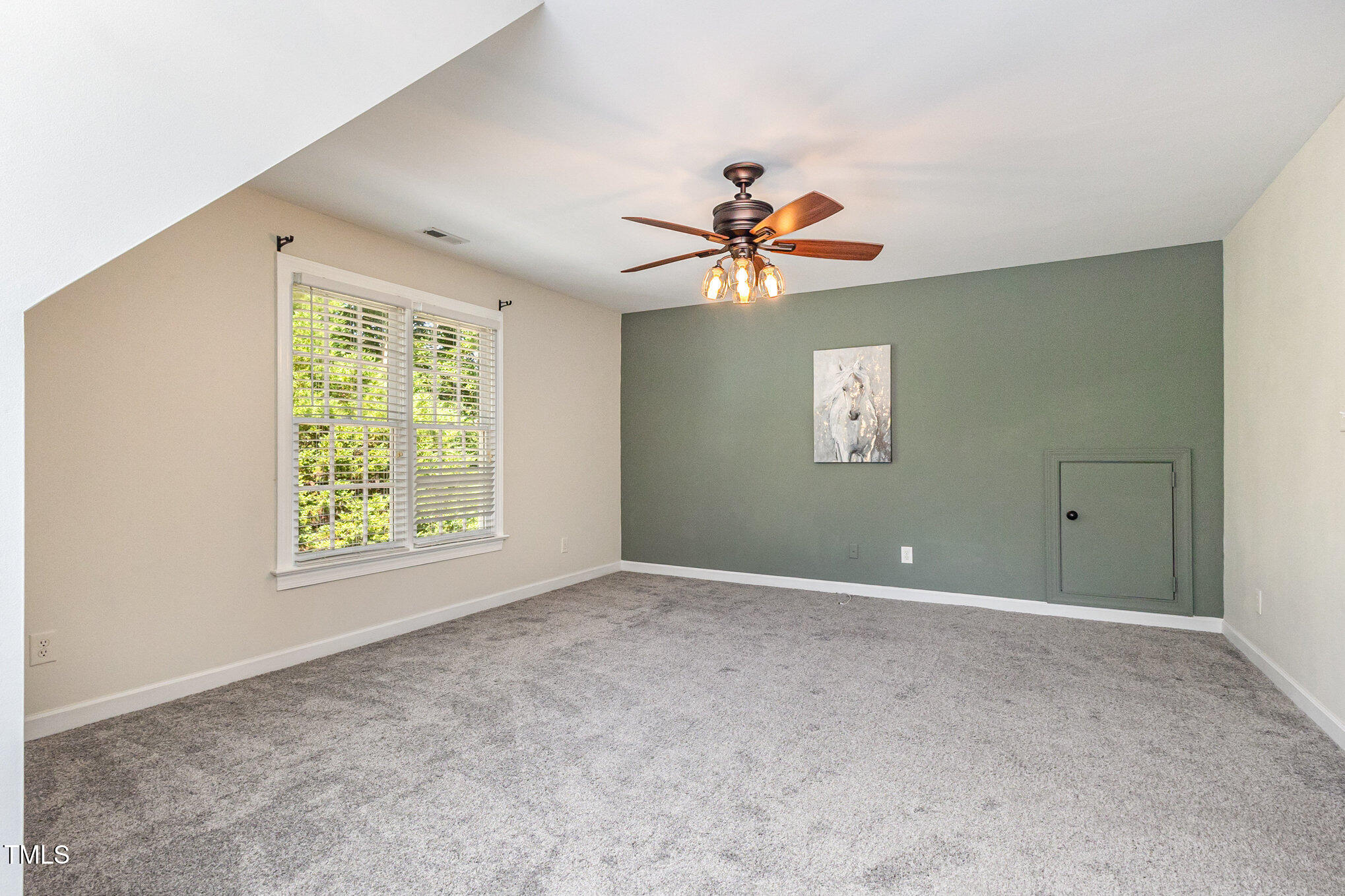 3220 Falconhurst Drive