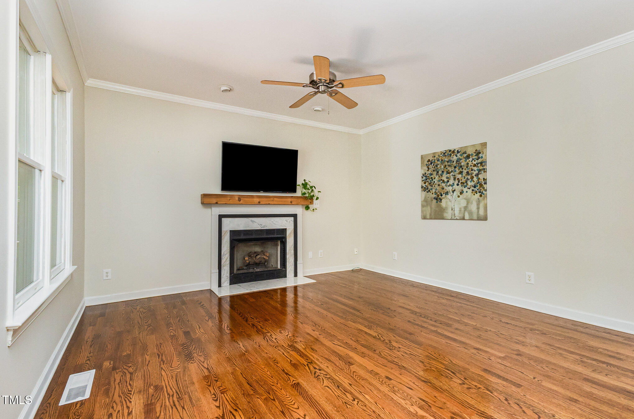 3220 Falconhurst Drive